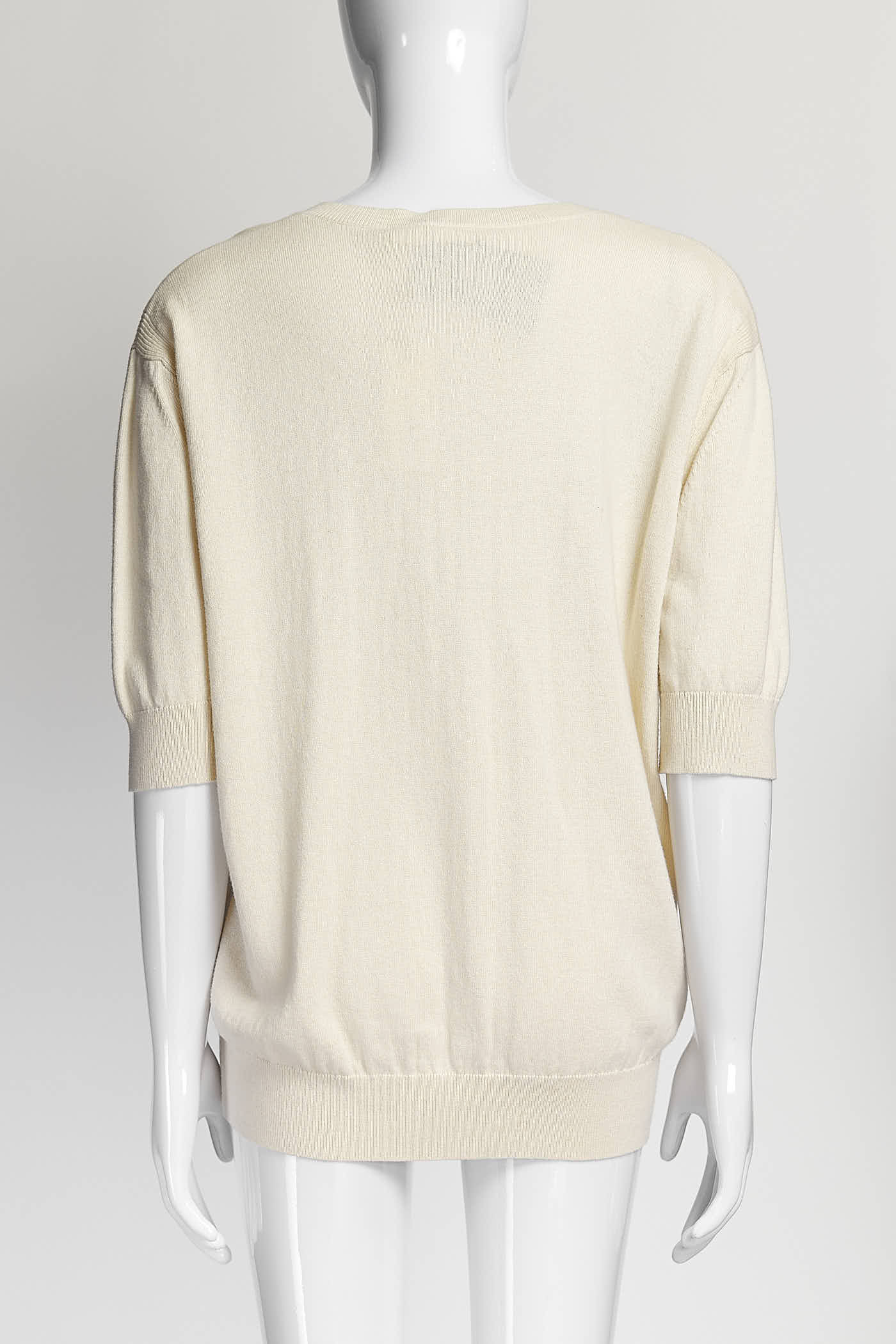6935 Ivory Sweater M