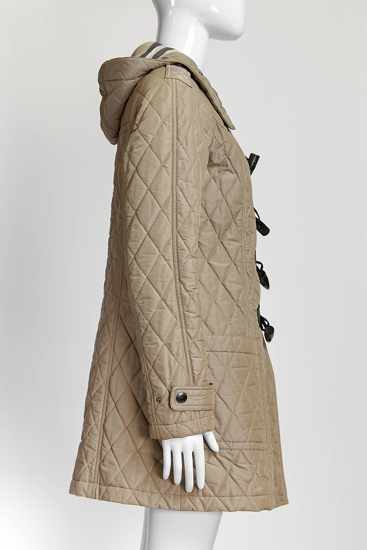 Burberry Horn Buckle Quilted Jacket 40