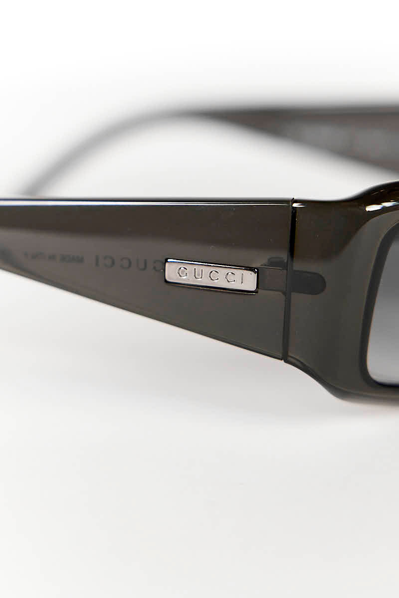 GUCCI Black Square Logo Sunglasses