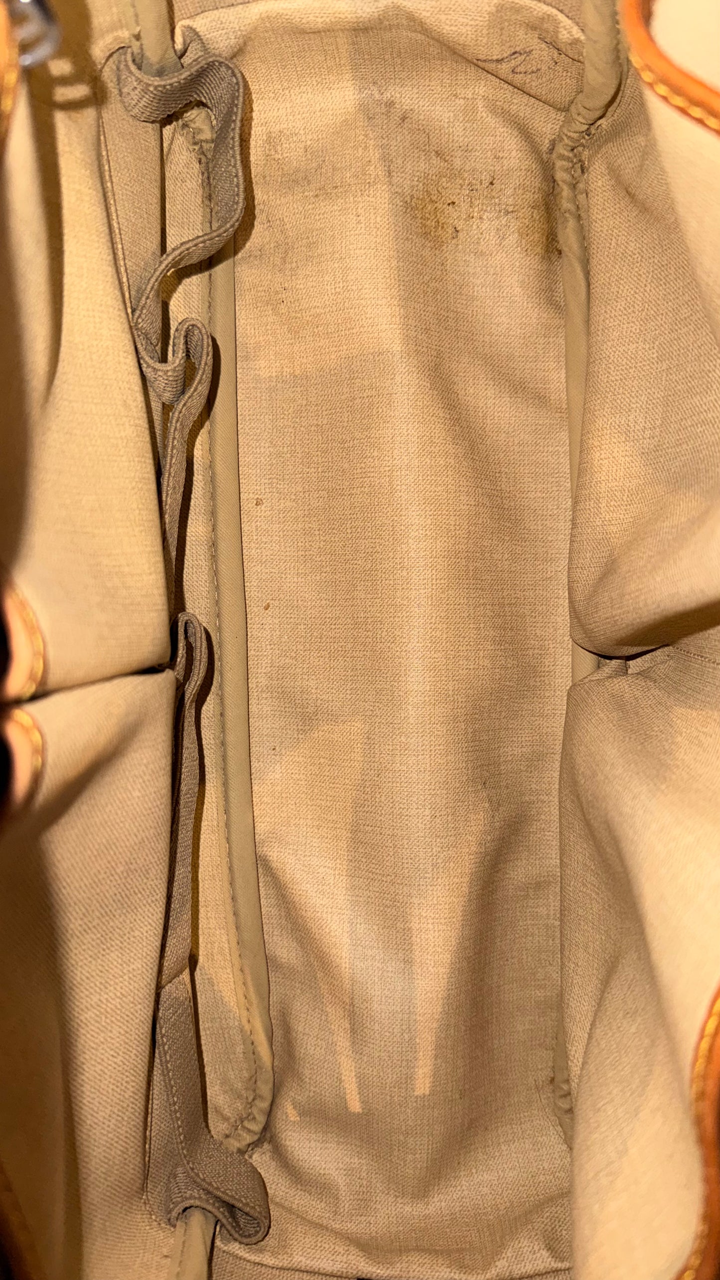 Louis Vuitton 2007 Monogram Deauville Bag