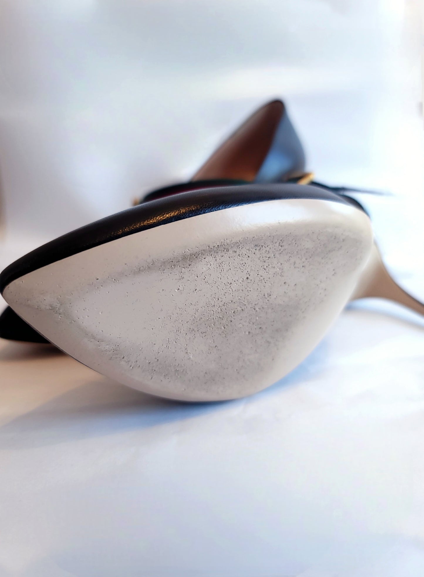 Gucci Black Leather d'orsay Pumps 41