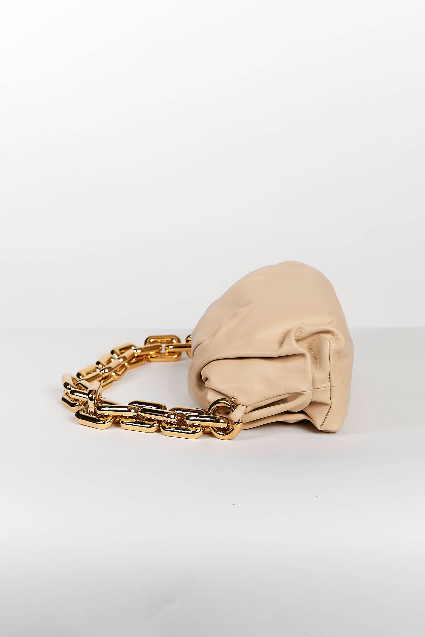 Bottega Veneta Chain Pouch Cream Leather Handbag