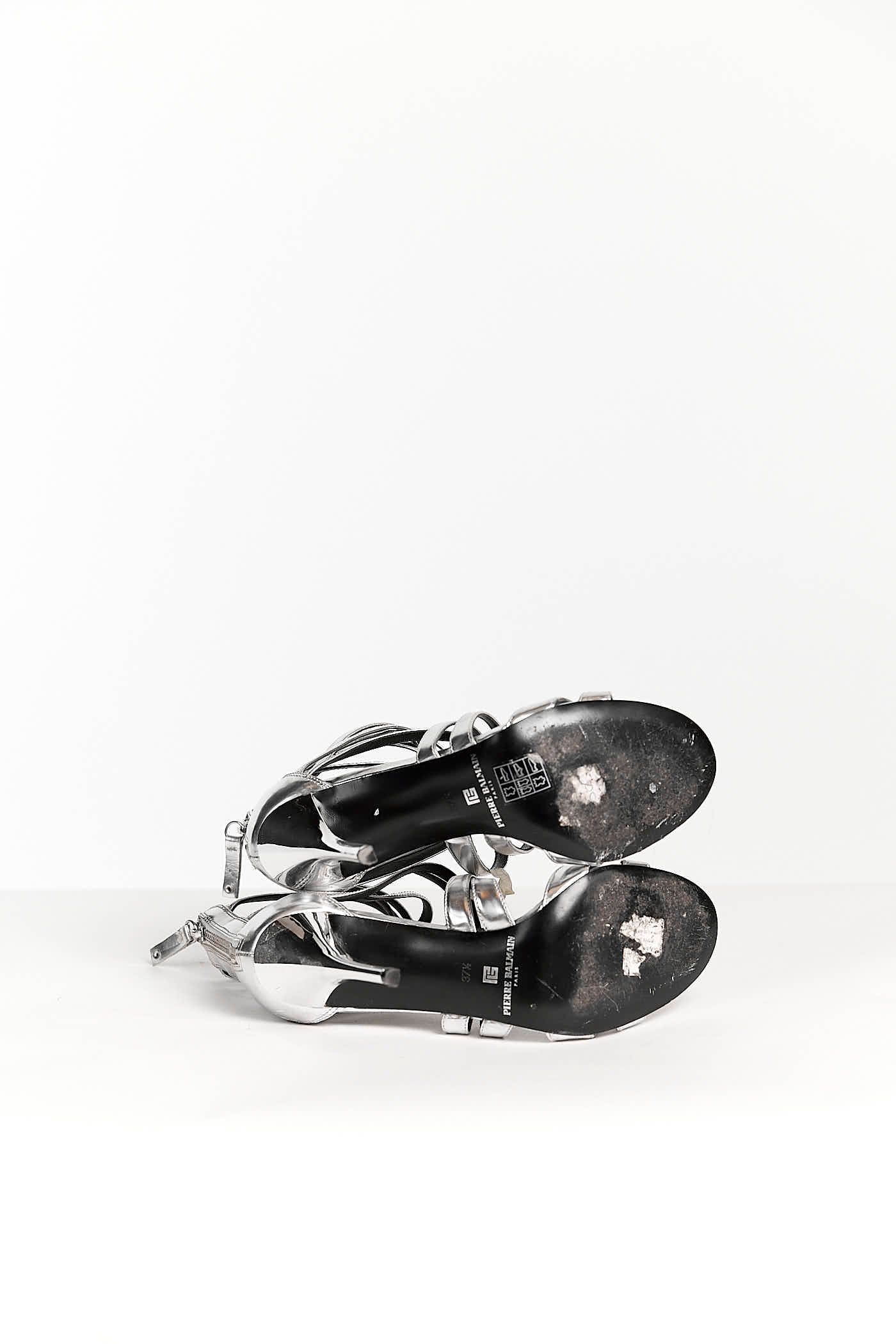 Pierre Balmain Sandals In Silver 37.5