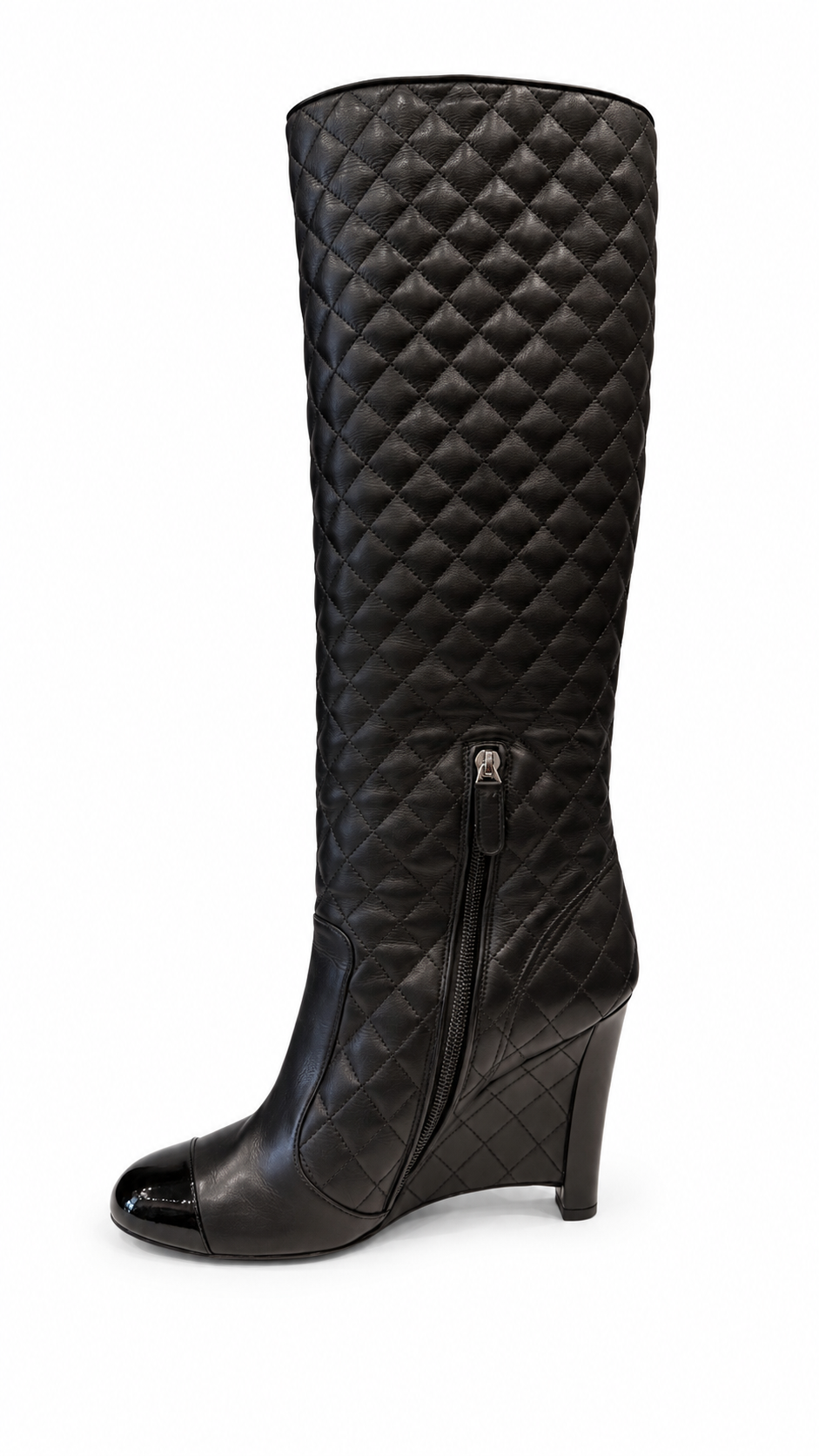 CHANEL BLACK QUILTED BOOTS - SIZE 39