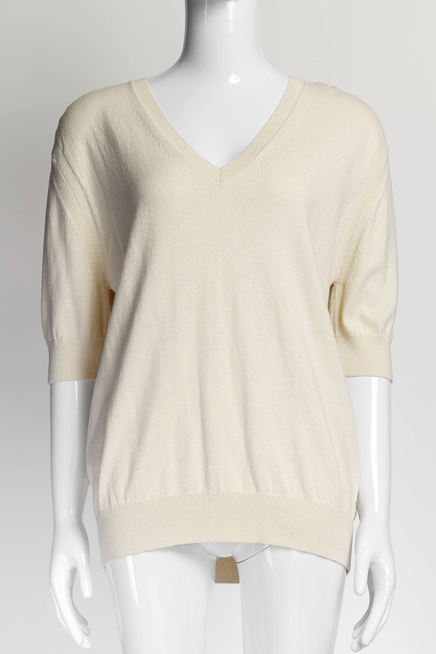6935 Ivory Sweater M