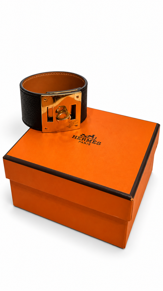 HERMES KELLY DOG BRACELET IN BLACK LEATHER