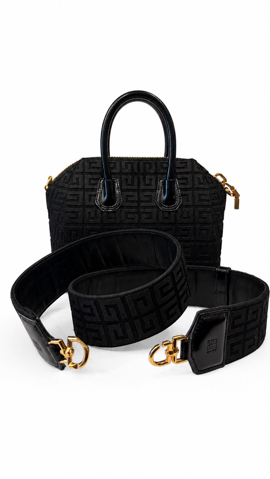 Givenchy Mini black Antigona bag with crossbody strap