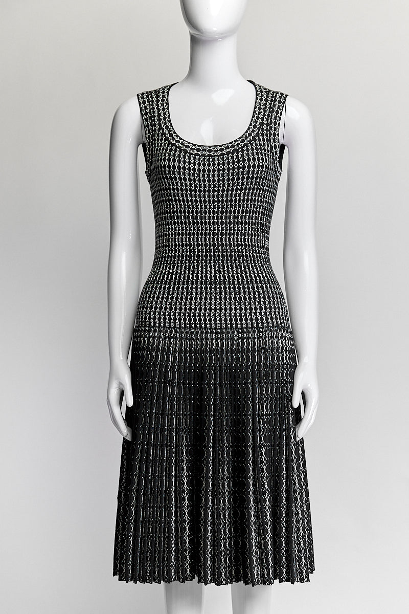 Alaia Pleated Black & White Jacquard Wool Blend Dress 38