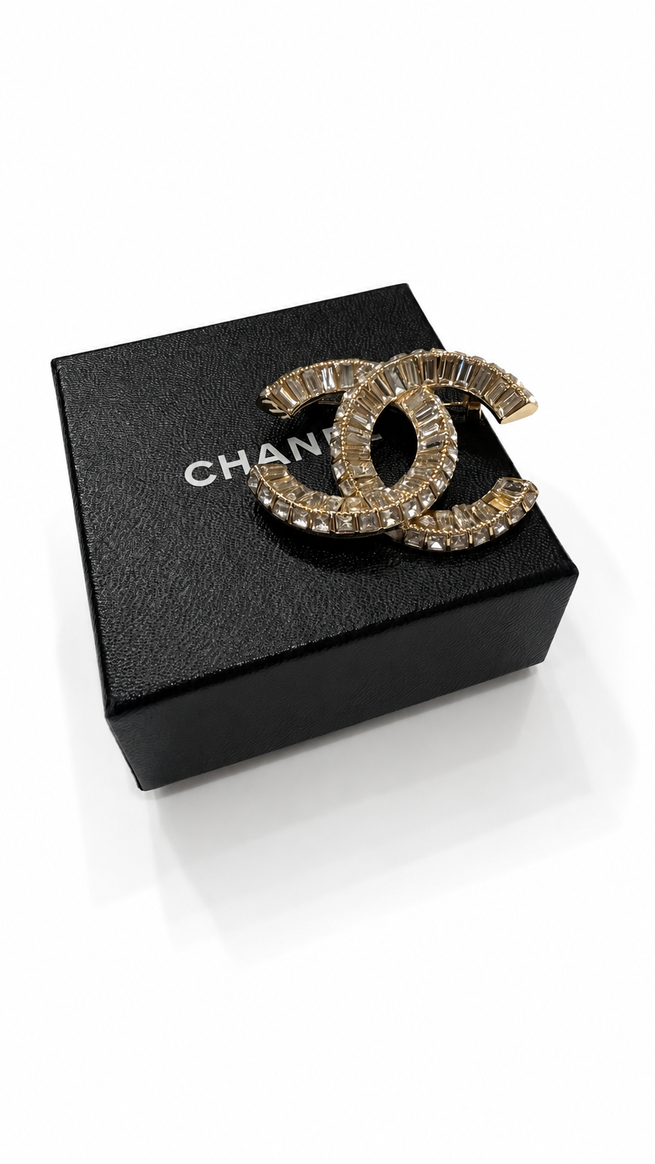 CHANEL CLASSIC CC CRYSTAL BROOCH IN GOLD TONE