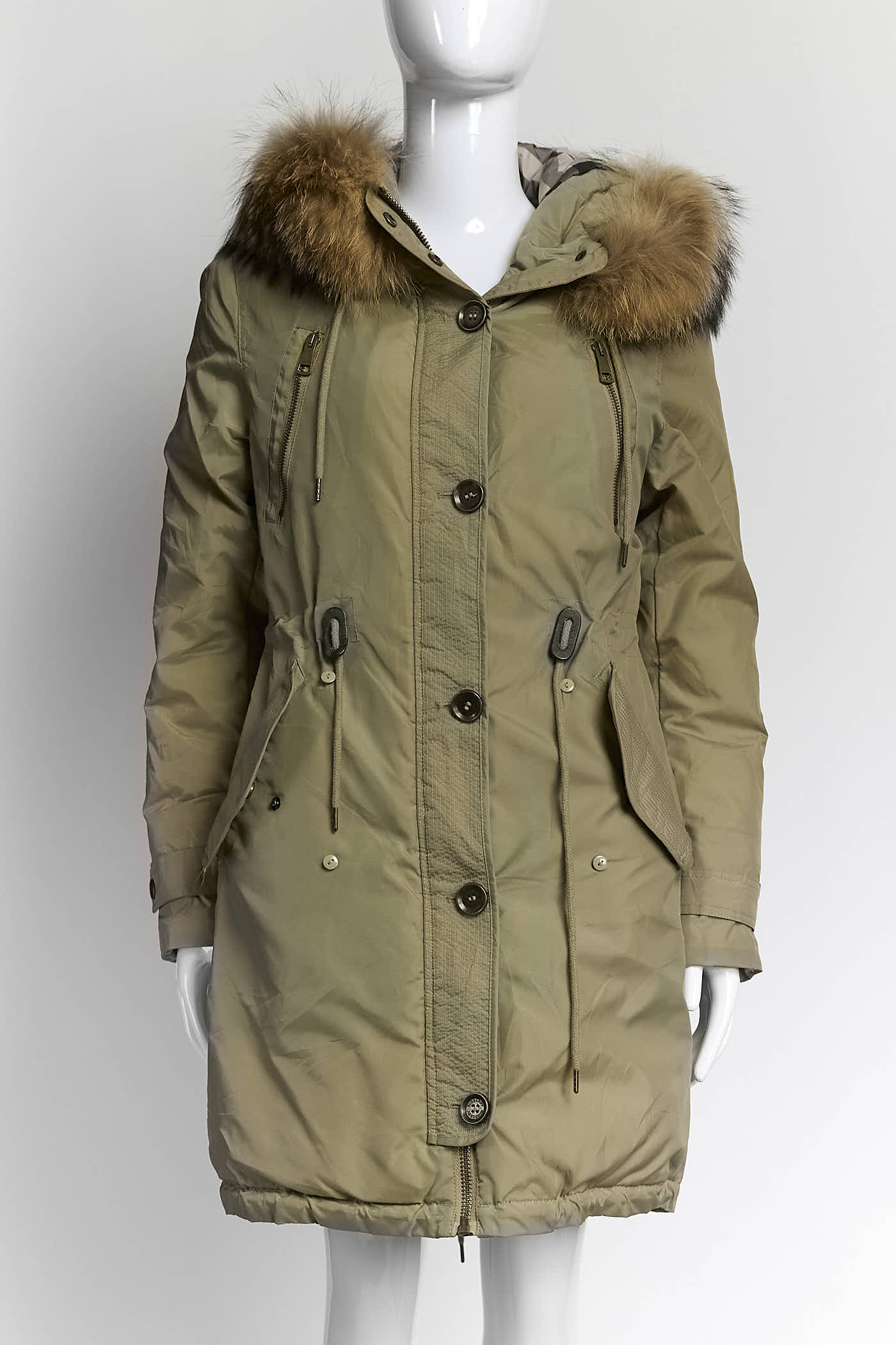 Burberry Khaki Down Jacket M