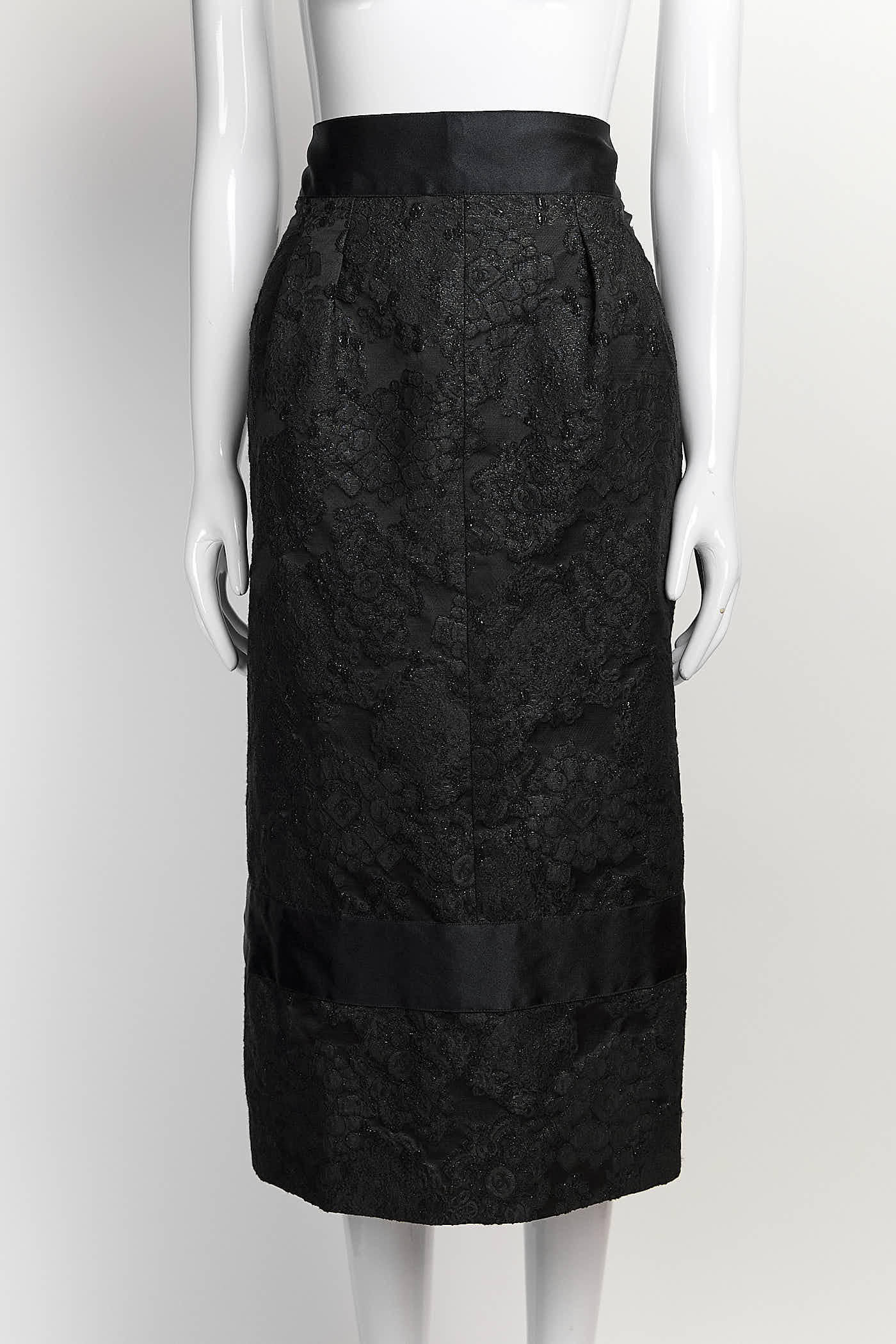CHANEL Black Lace Skirt 42