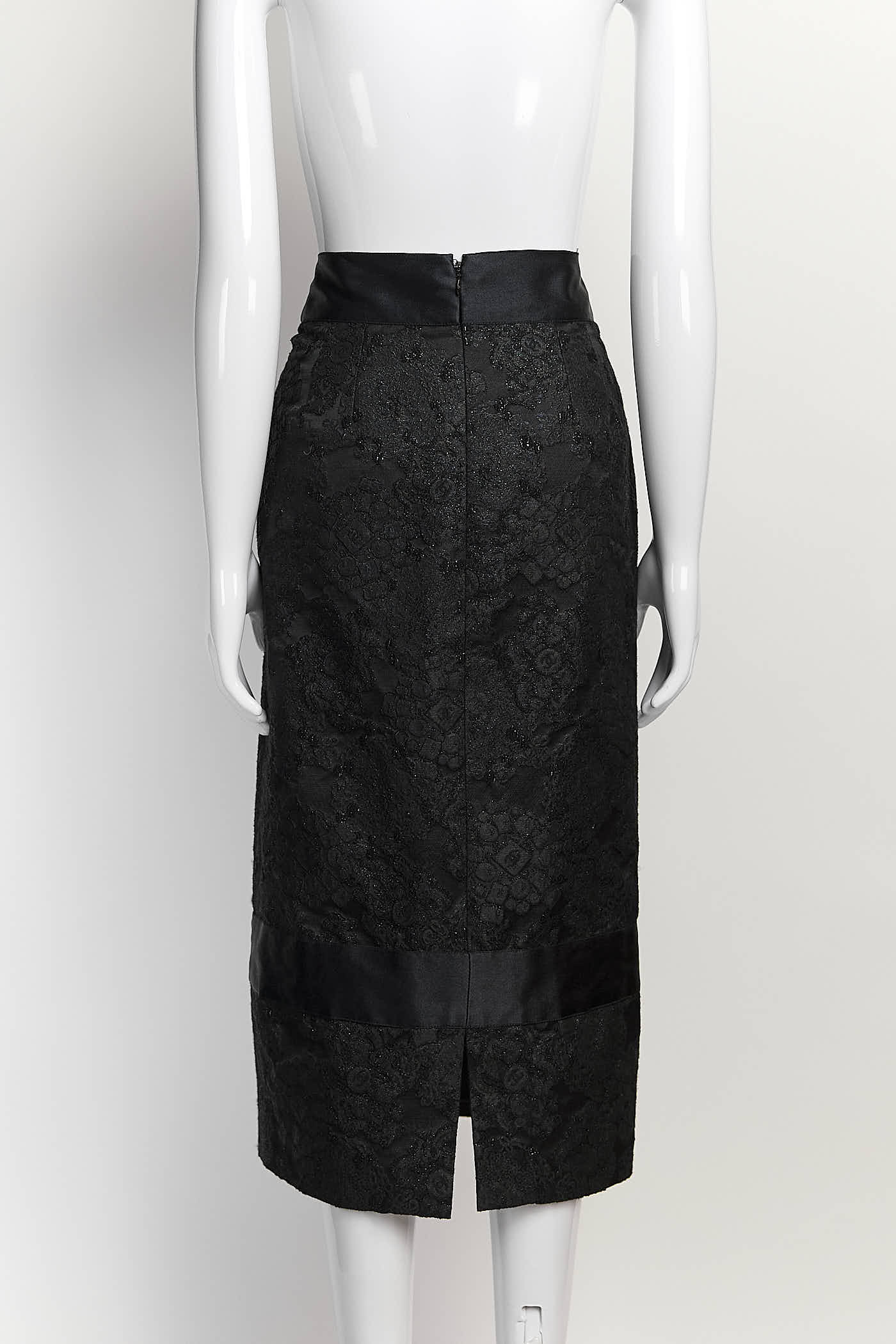 CHANEL Black Lace Skirt 42
