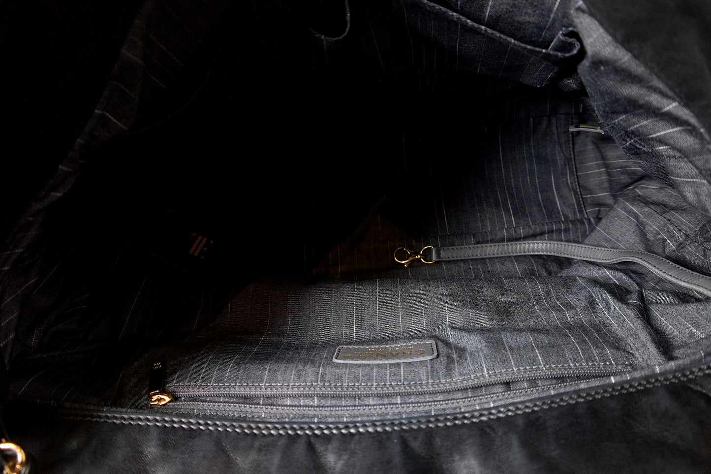 Chanel Tote Portobello Quilted Glazed Large Black