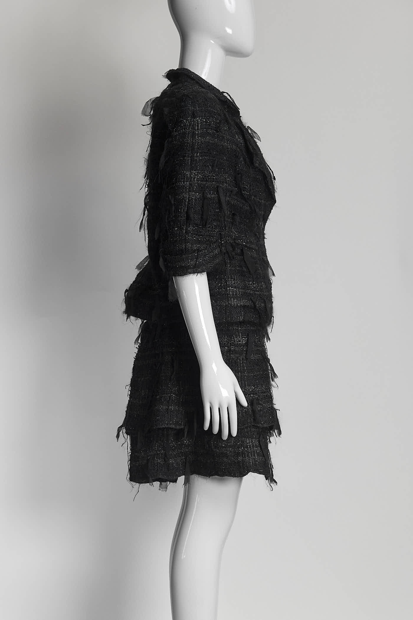 Chanel Vintage 05A Black Lesage Tweed Lace Metallic CC button 40