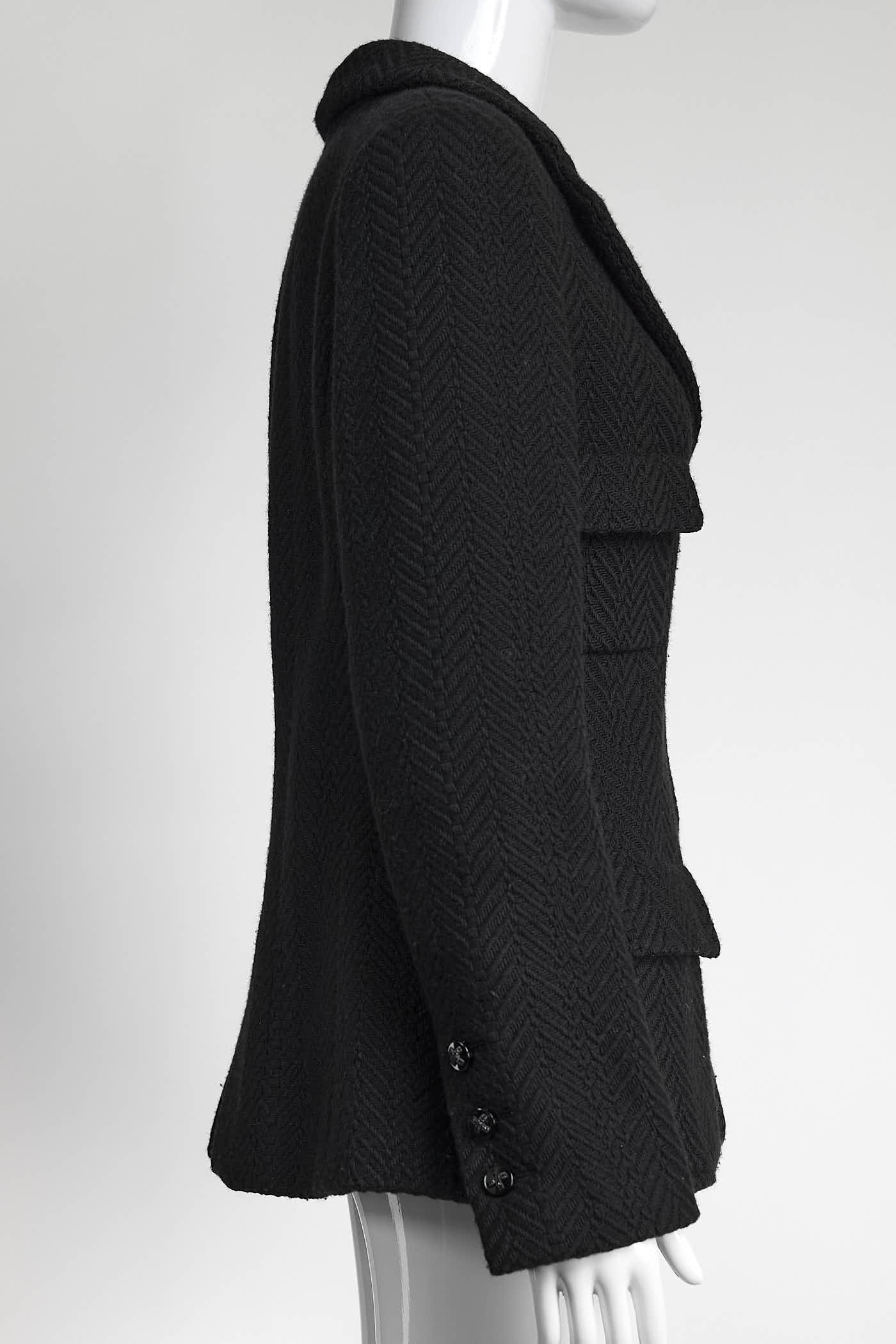 Chanel Vintage Black Wool Blazer 40