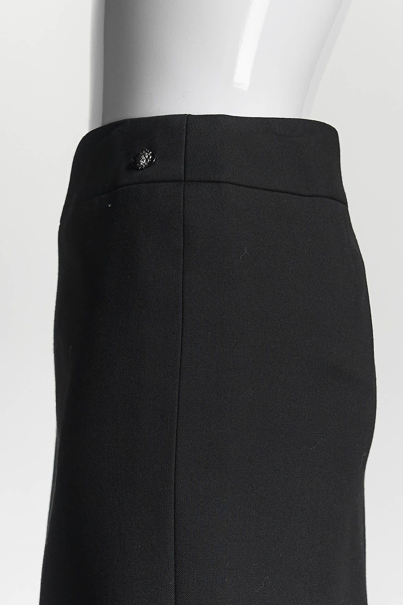 Chanel black pencil skirt 42