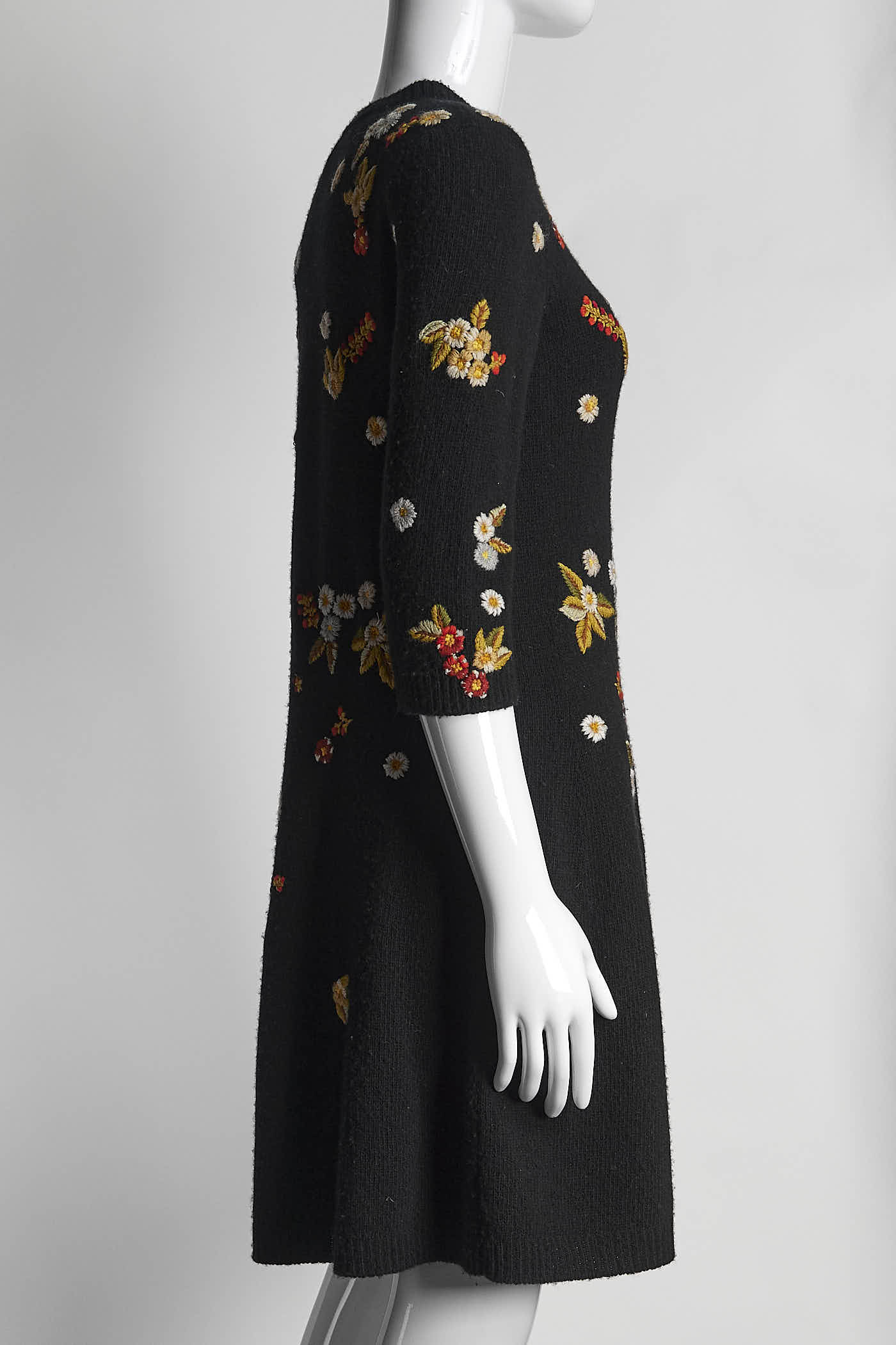Christian Dior Black Wool Knit Floral Embroidered Dress 38