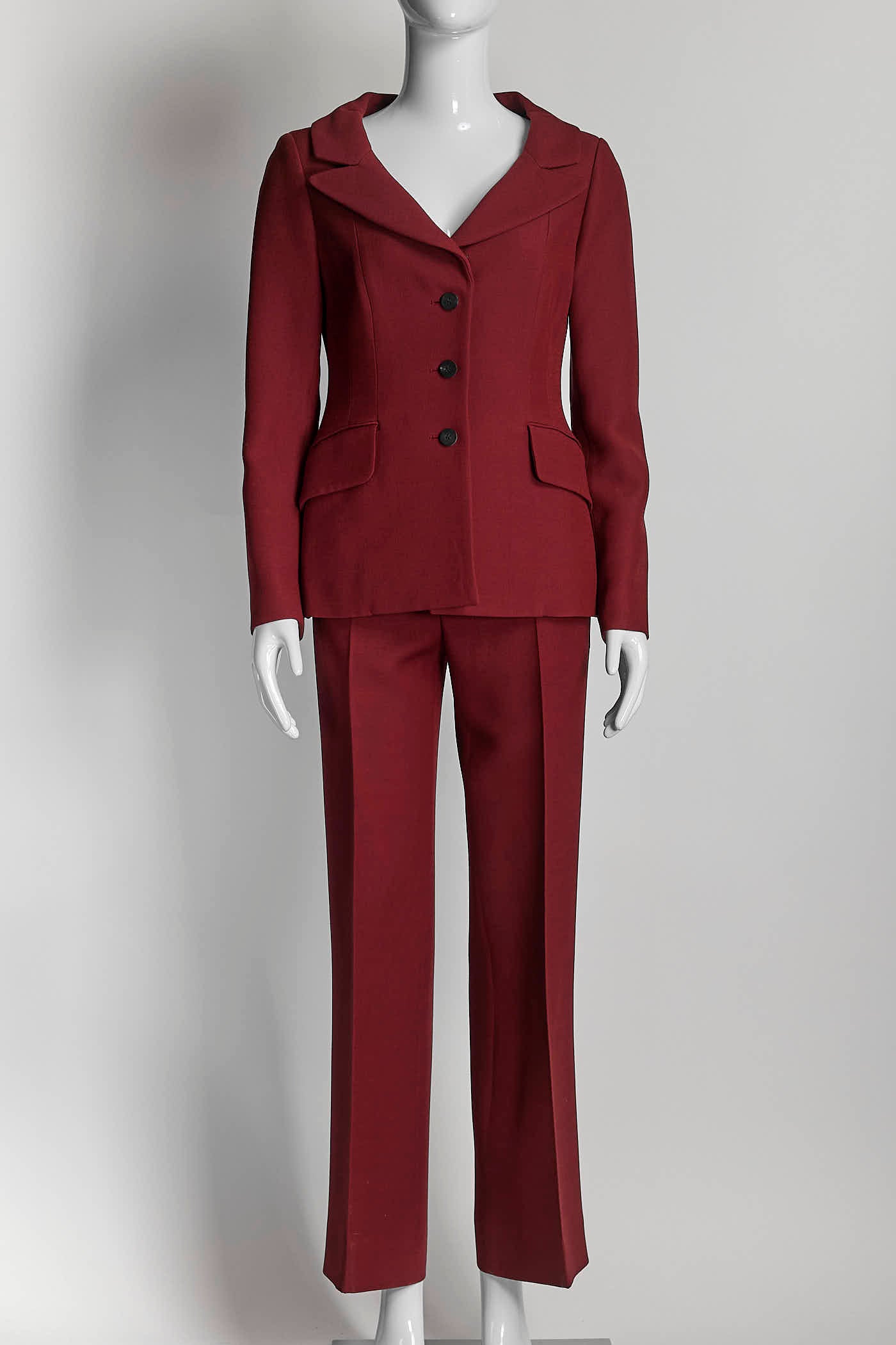 Christian Dior Red Suit FR38