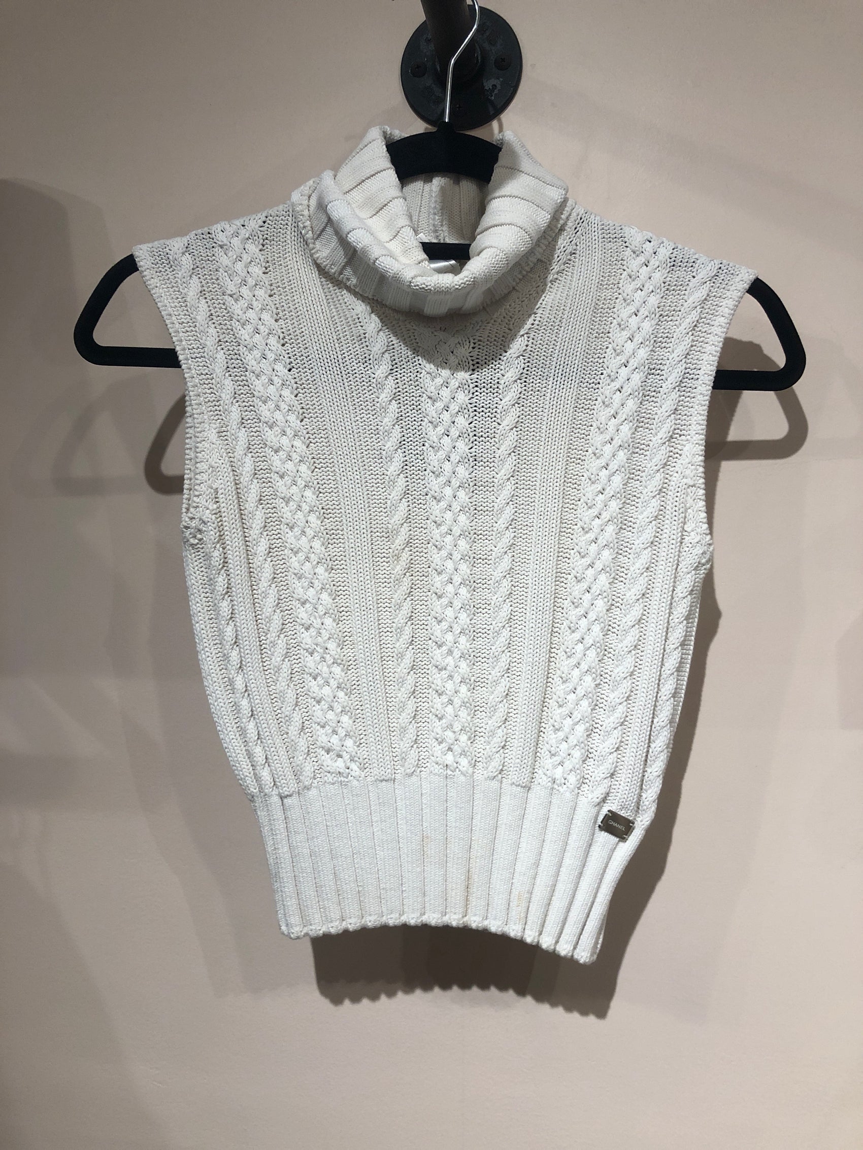 Chanel knit