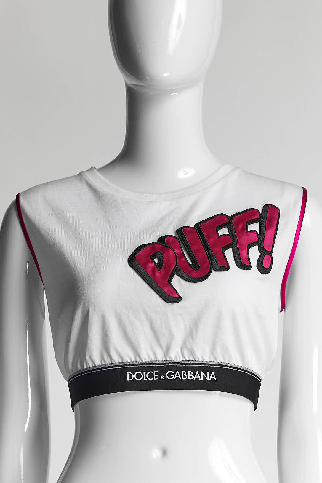 Dolce & Gabbana crop top with a "Puff!" Graphic 44