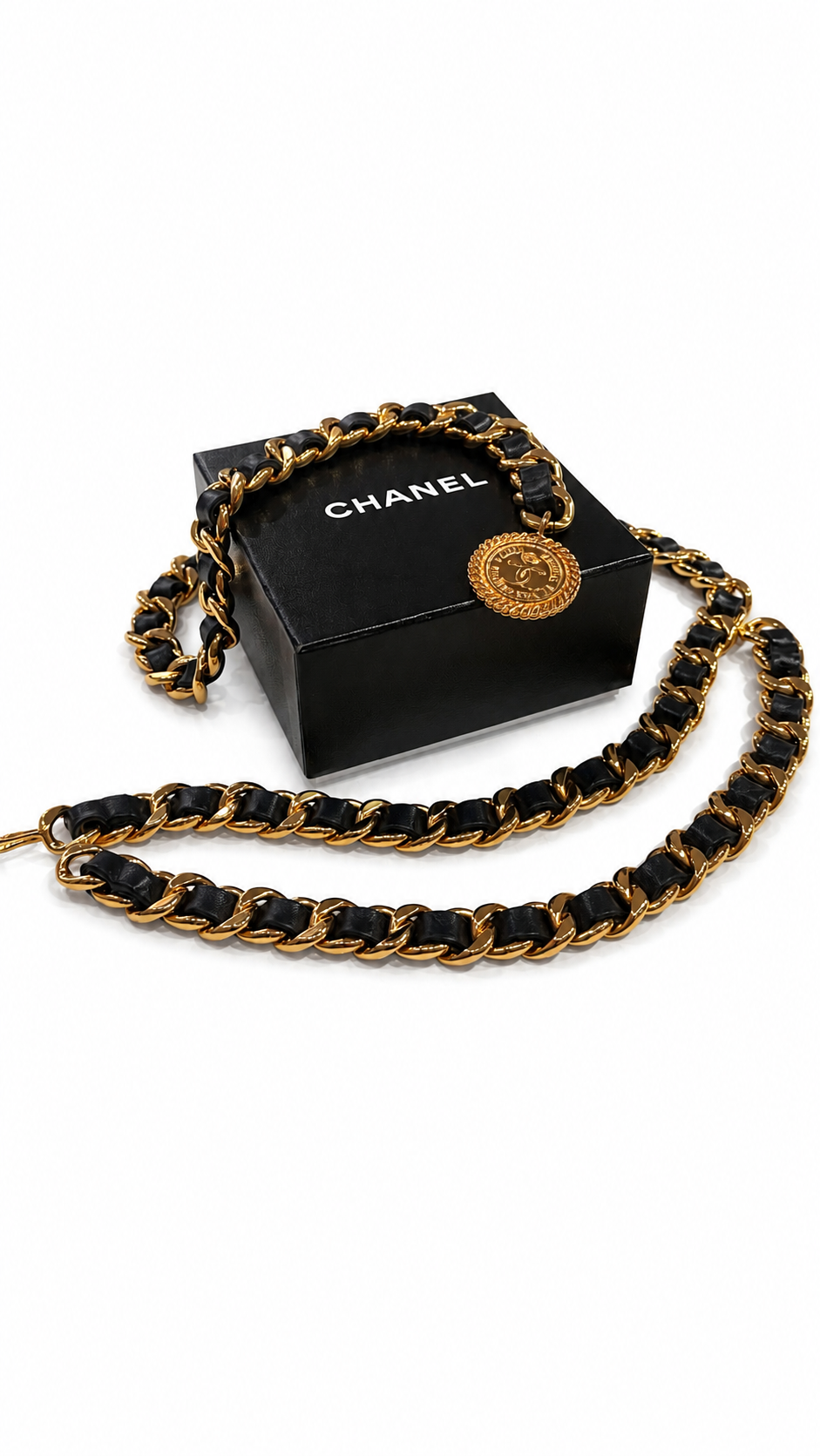CHANEL VINTAGE BLACK LEATHER AND GOLD CHAIN BELT WITH LOGO CHARM