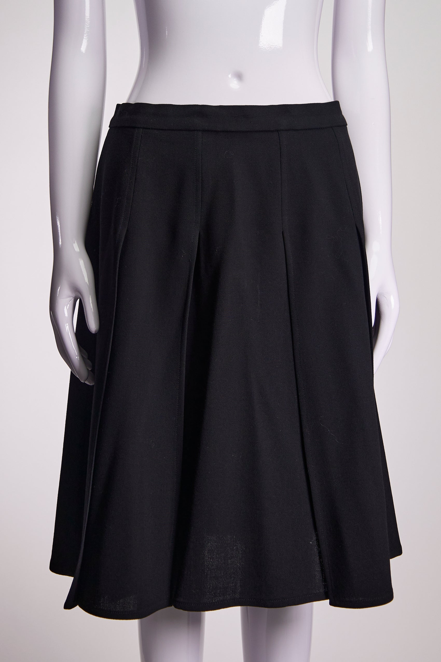 Chanel Boutique Pleated Midi Skirt FR42 IT46