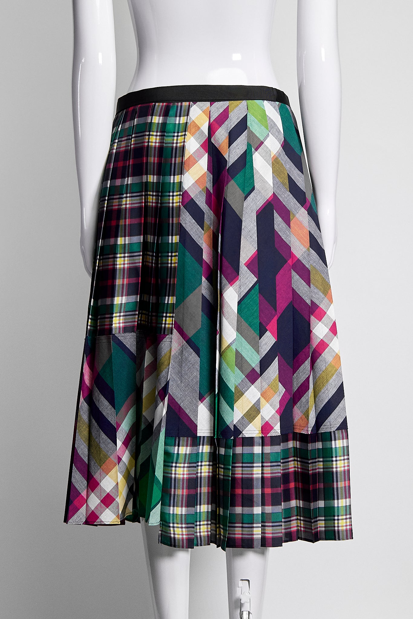 Sacai Multi Color Plaid Skirt L