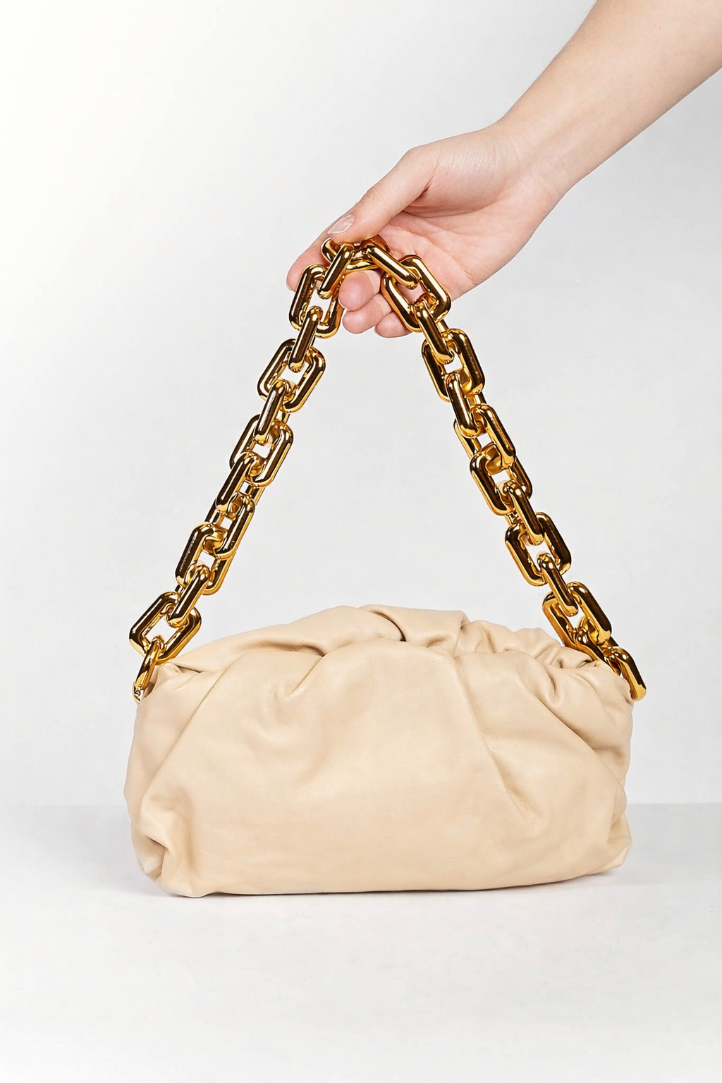 Bottega Veneta Chain Pouch Cream Leather Handbag