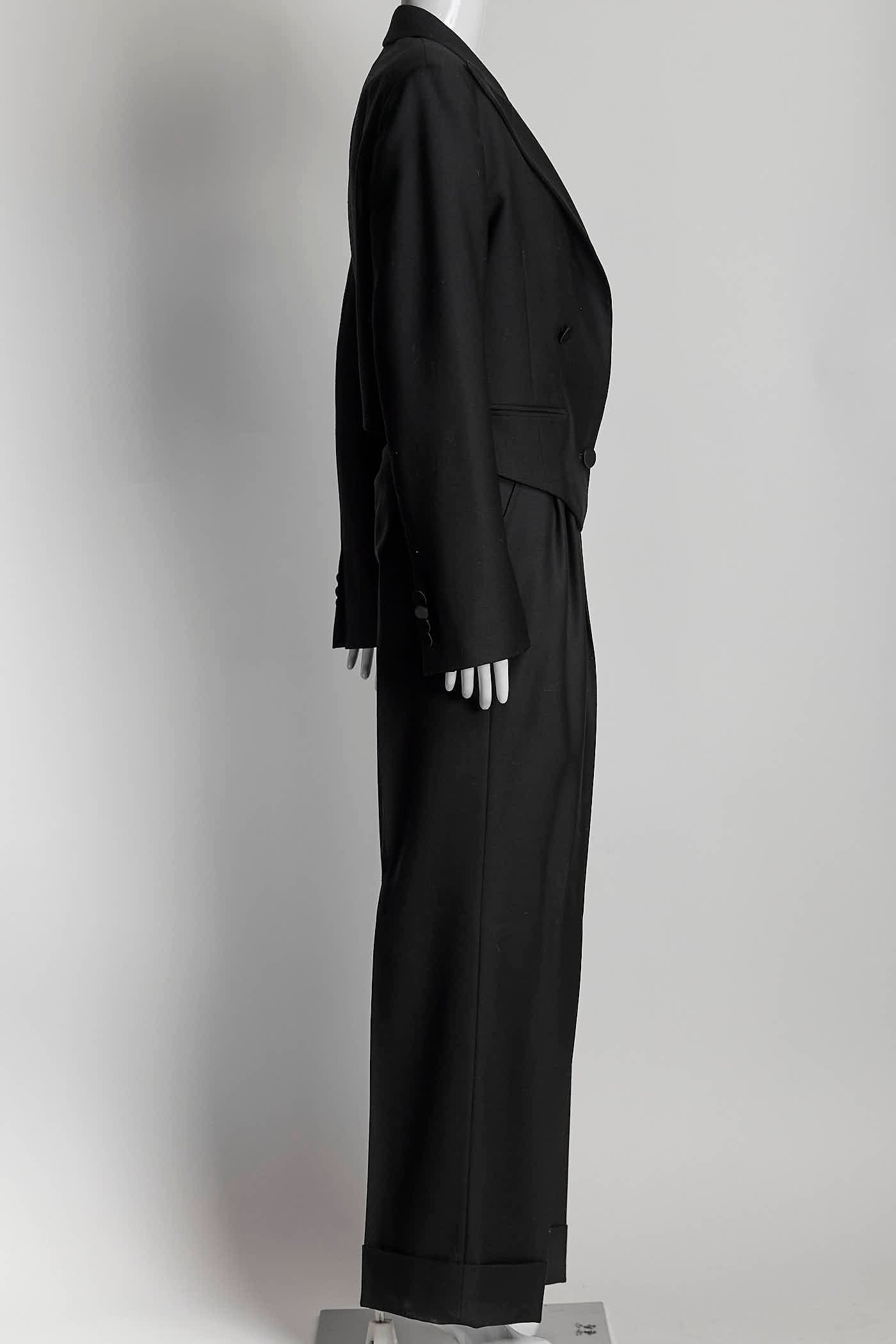 Gucci Black Wool Cropped Blazer/Trouser Suit 42