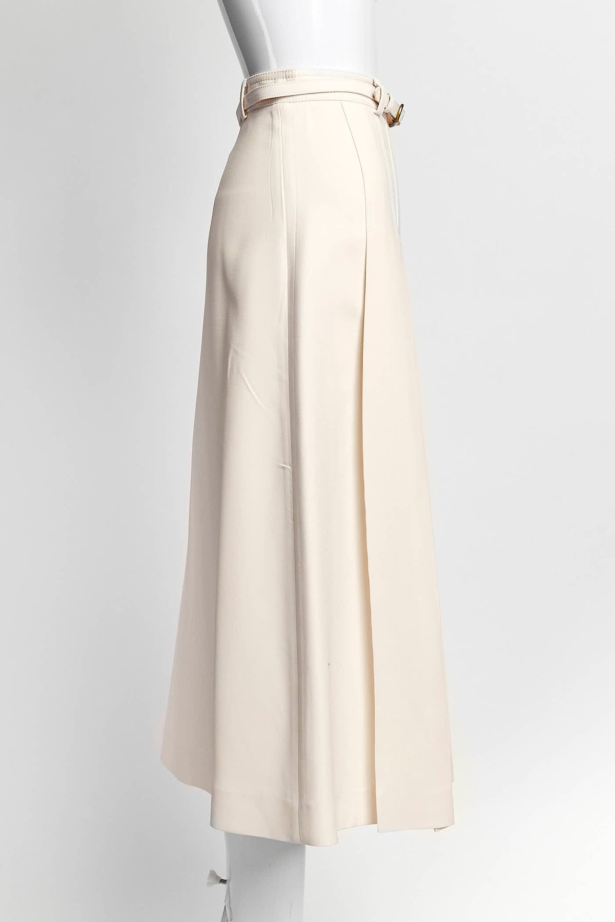 Gucci Cream Pleated Skirt with Belt