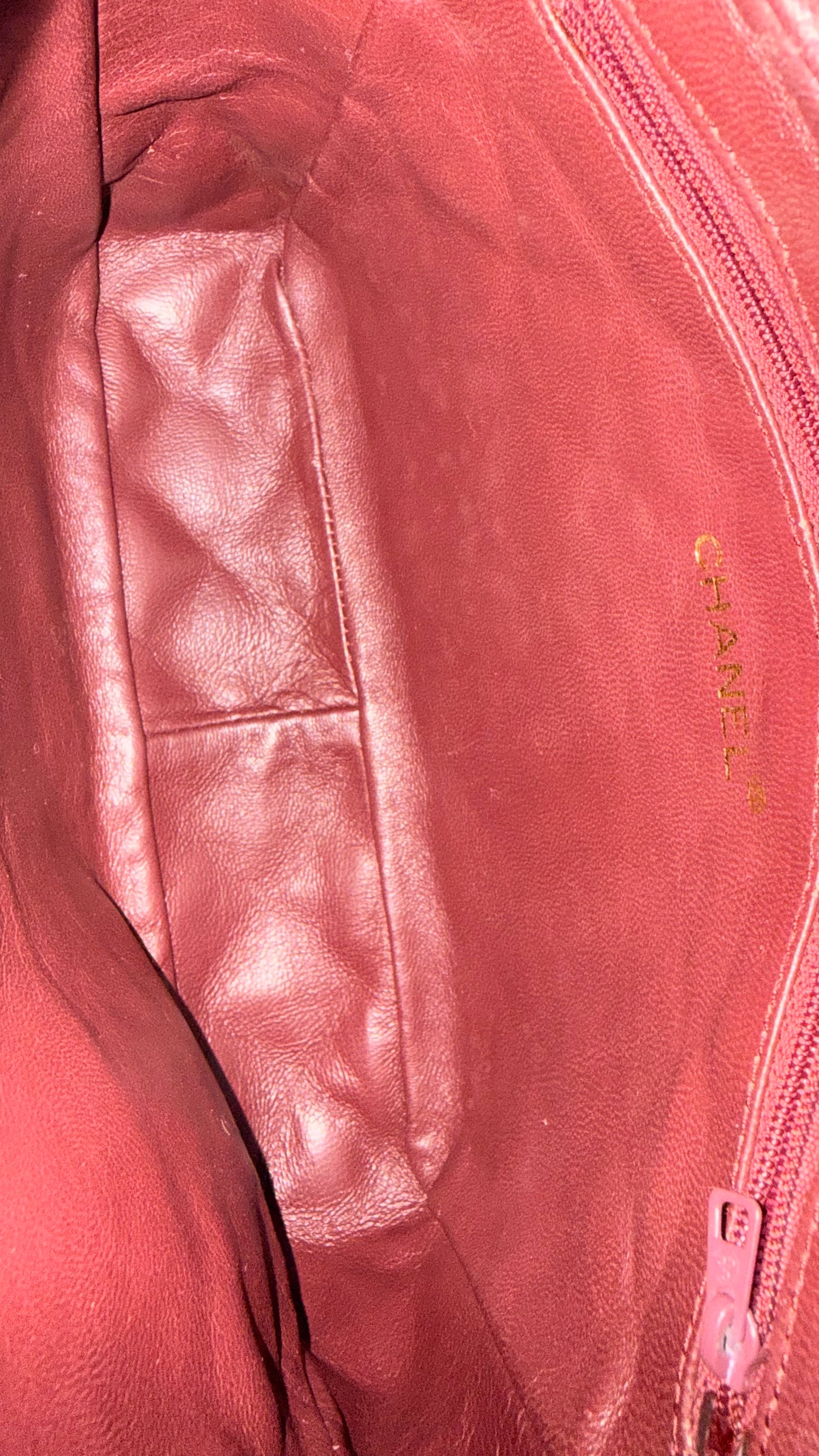 CHANEL RED QUILTED LEATHER VINTAGE CAMERA BAG