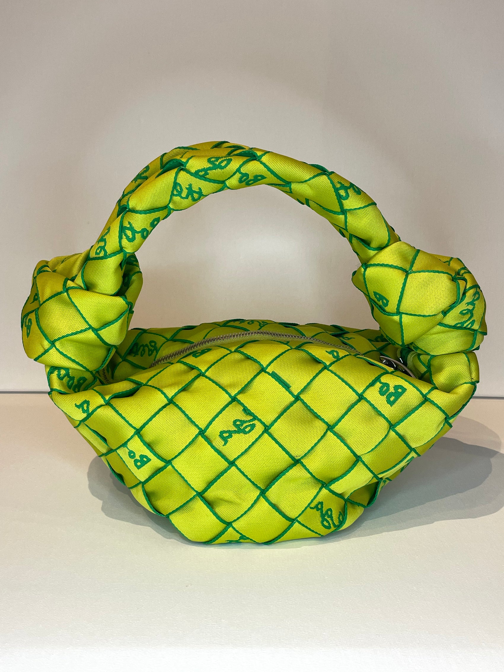 BOTTEGA VENETA GREEN WOVEN EMBROIDERED JODIE BAG