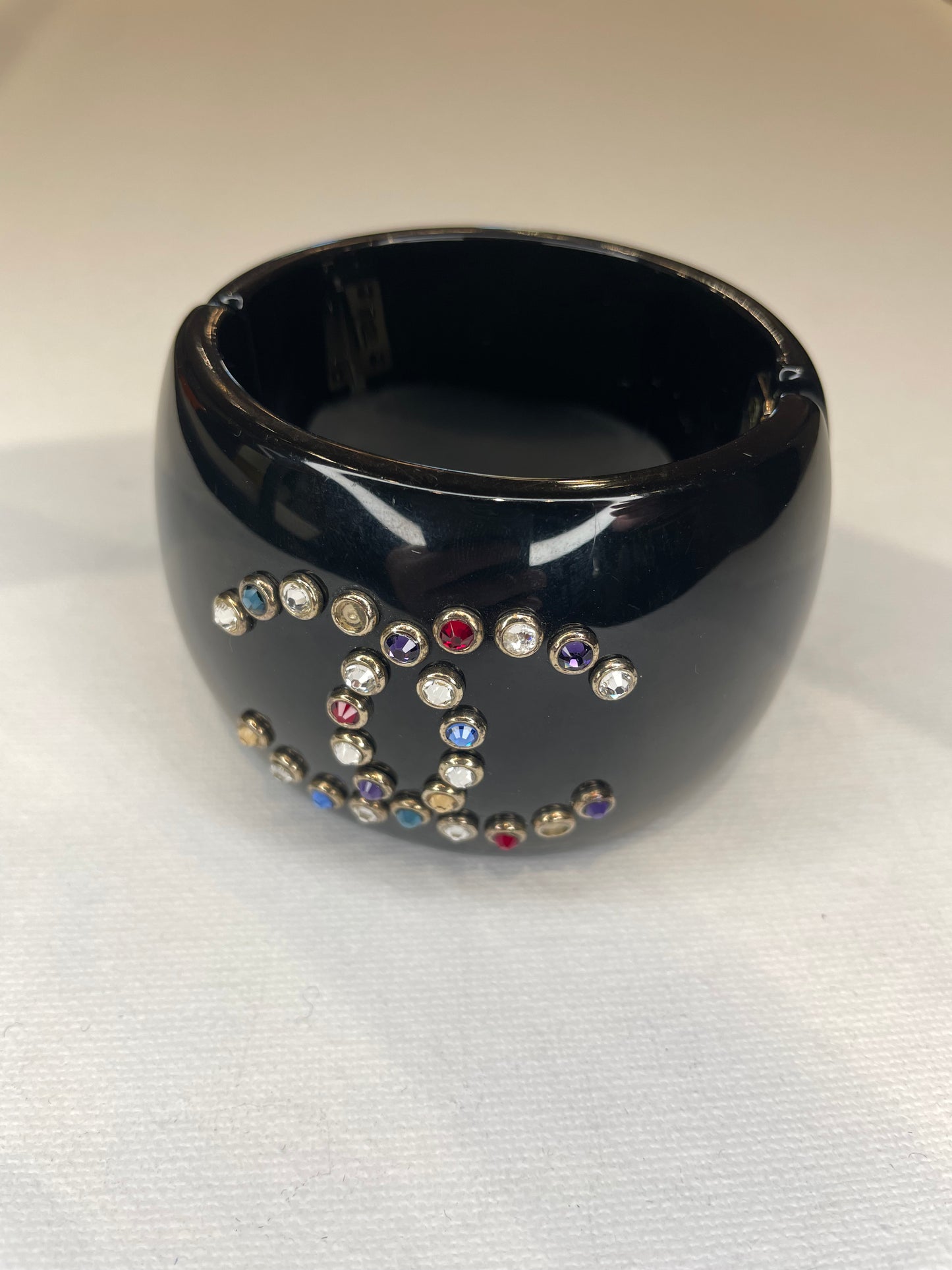 CHANEL MULTICOLOUR BLACK ENAMEL CUFF