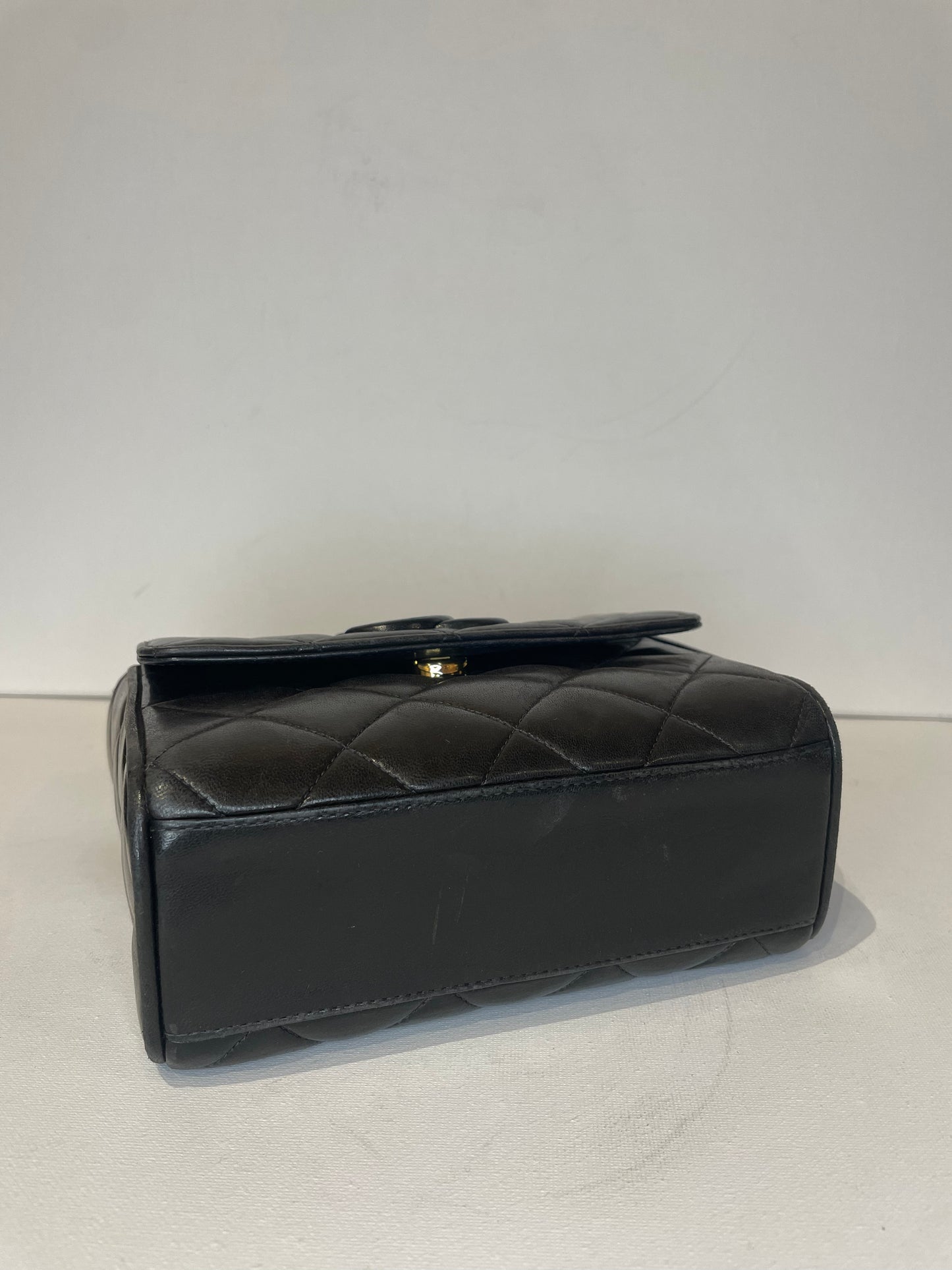 CHANEL 1994 BLACK LAMBSKIN LEATHER SMALL CC CROSSBODY SHOULDER FLAP BAG