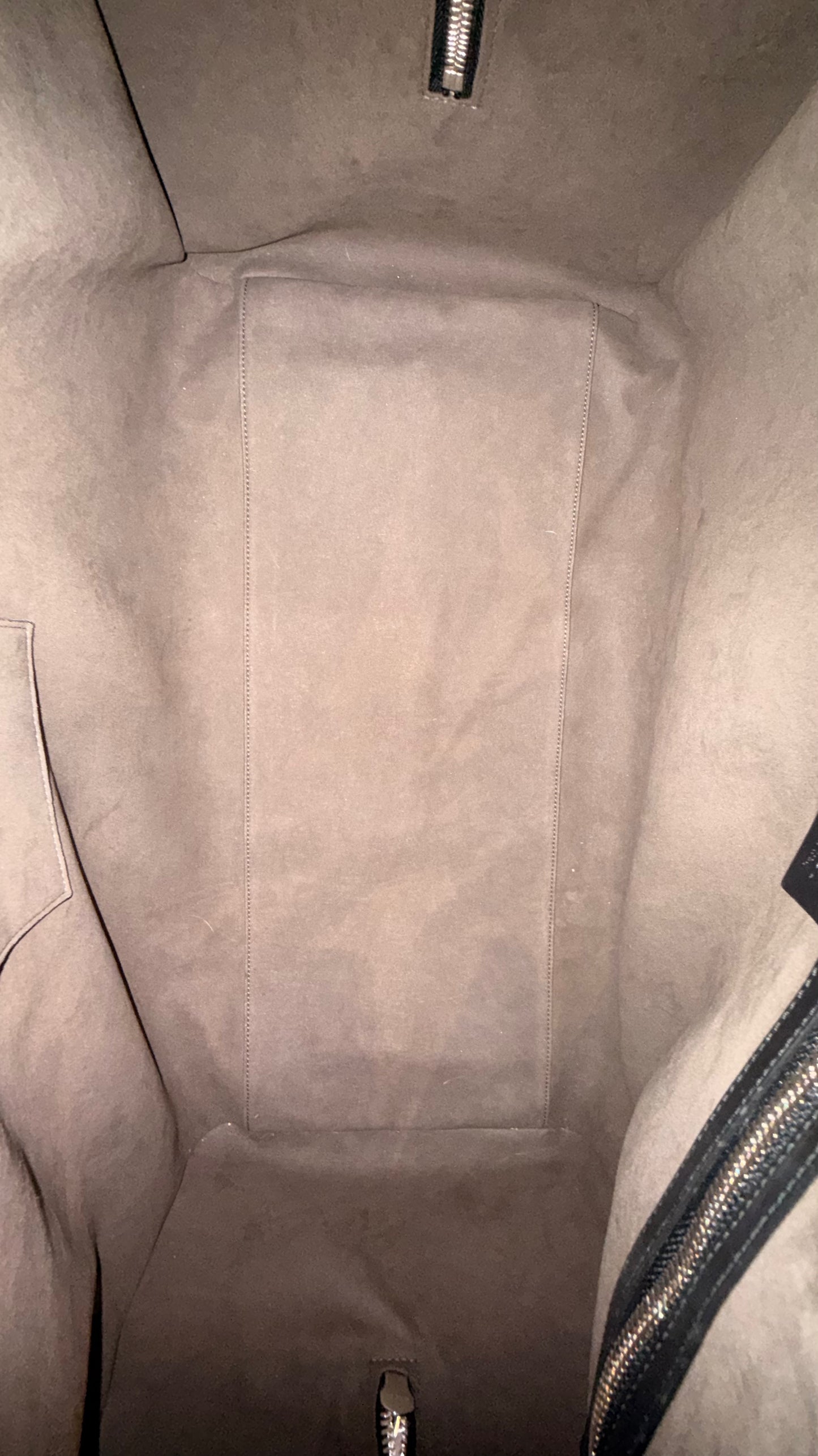 GUCCI BLACK GG SIGNATURE WEEKENDER BAG