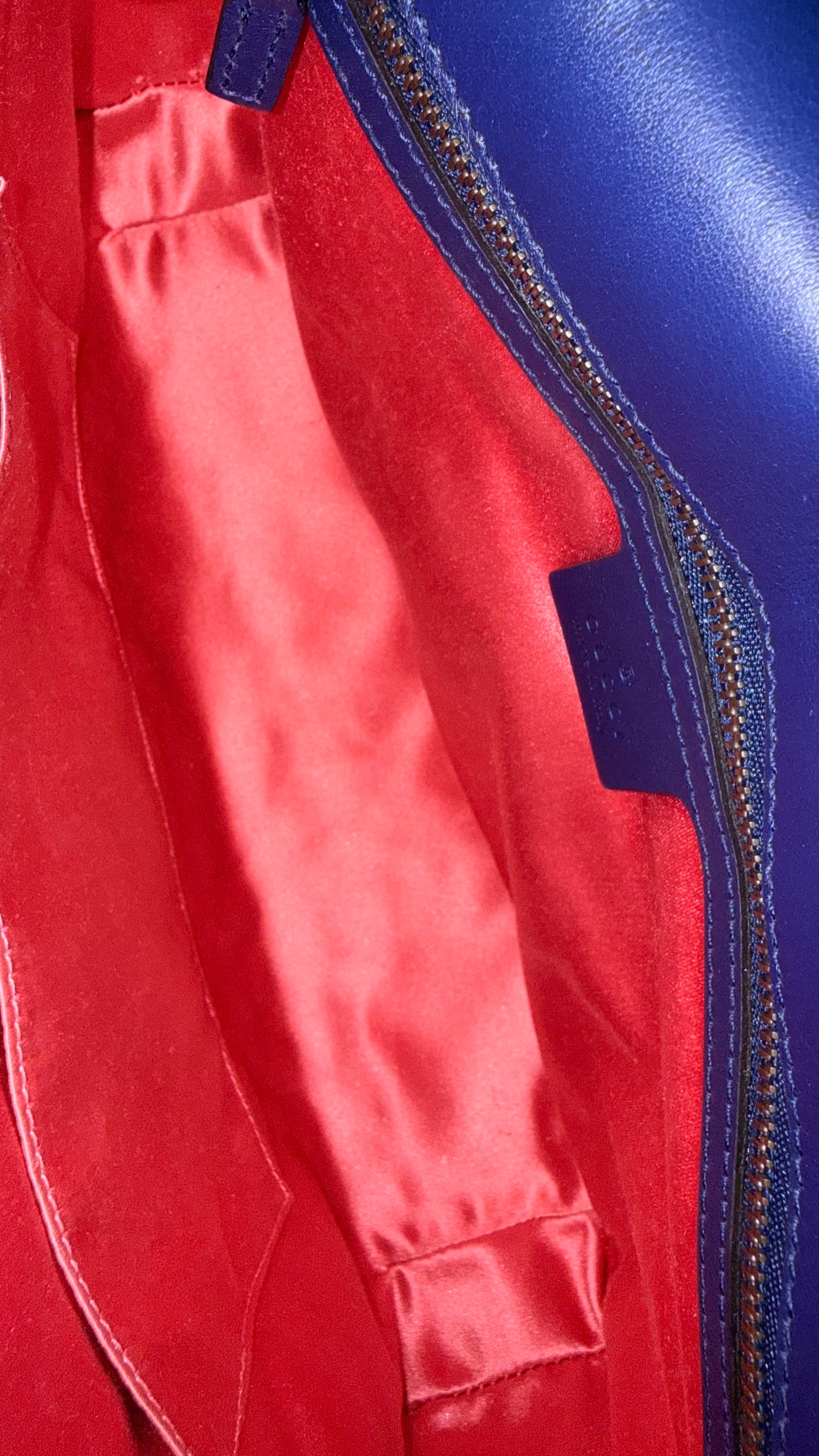 Gucci Blue Velvet Marmont Shoulder Bag