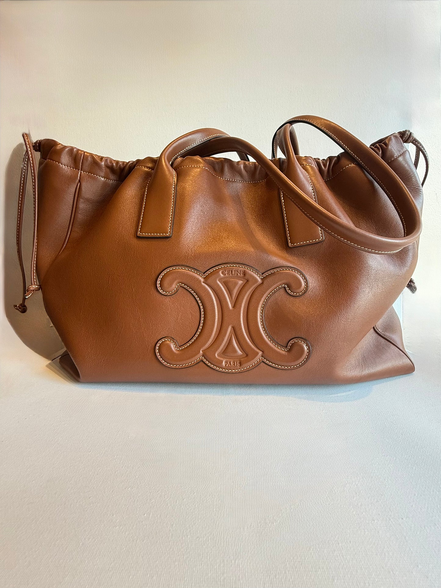 CELINE CUIR TRIOMPHE DRAWSTRING CABAS 2022