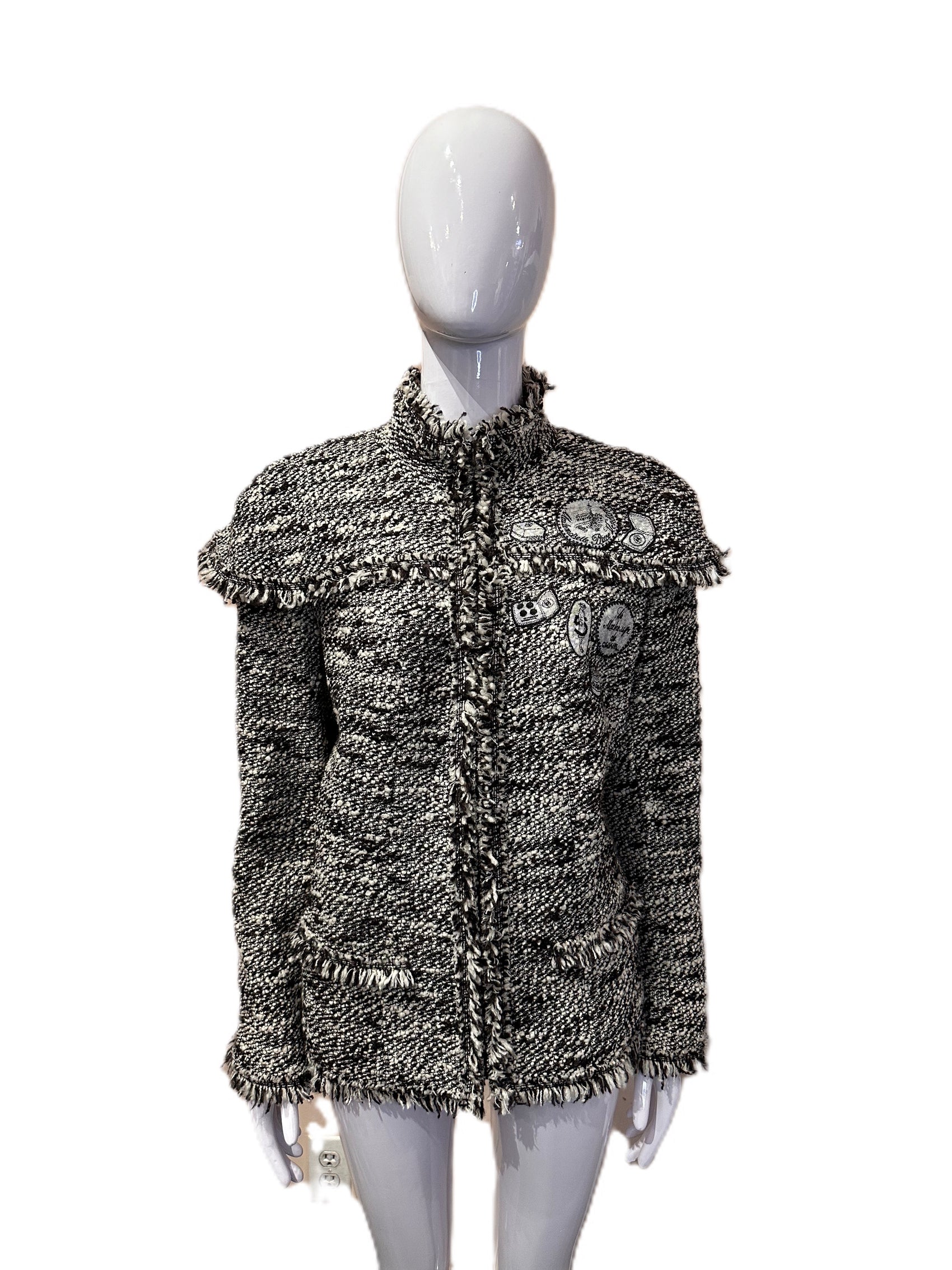 CHANEL APPLIQUE PATCH BLACK TWEED JACKET