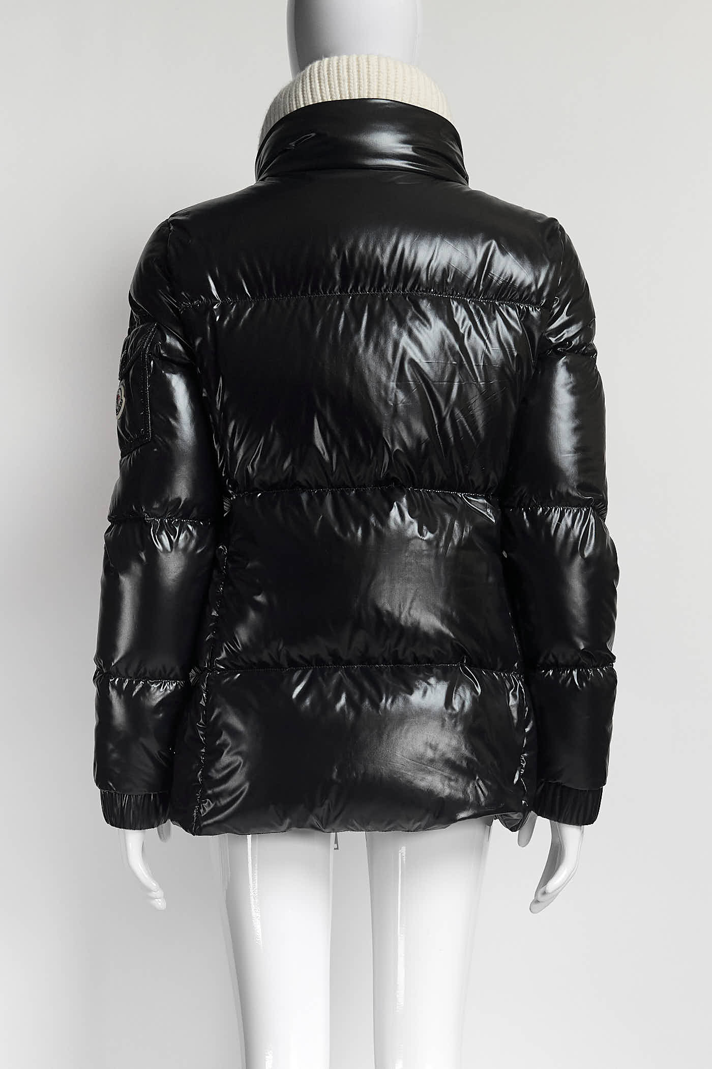 Moncler Black Puffer Jacket with White Ribbed Collar 1