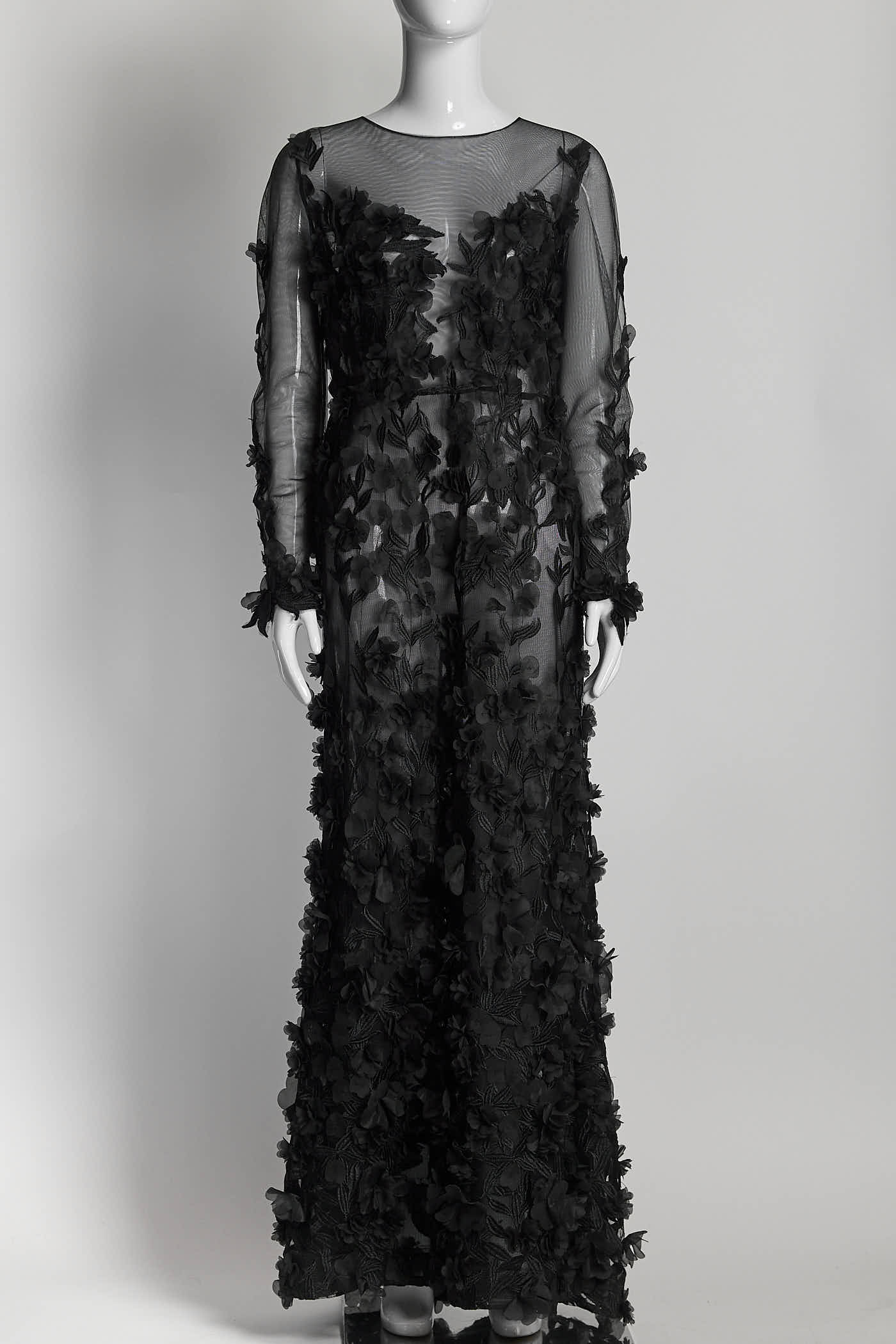 NARCES Hina Black Embellished Floral Gown