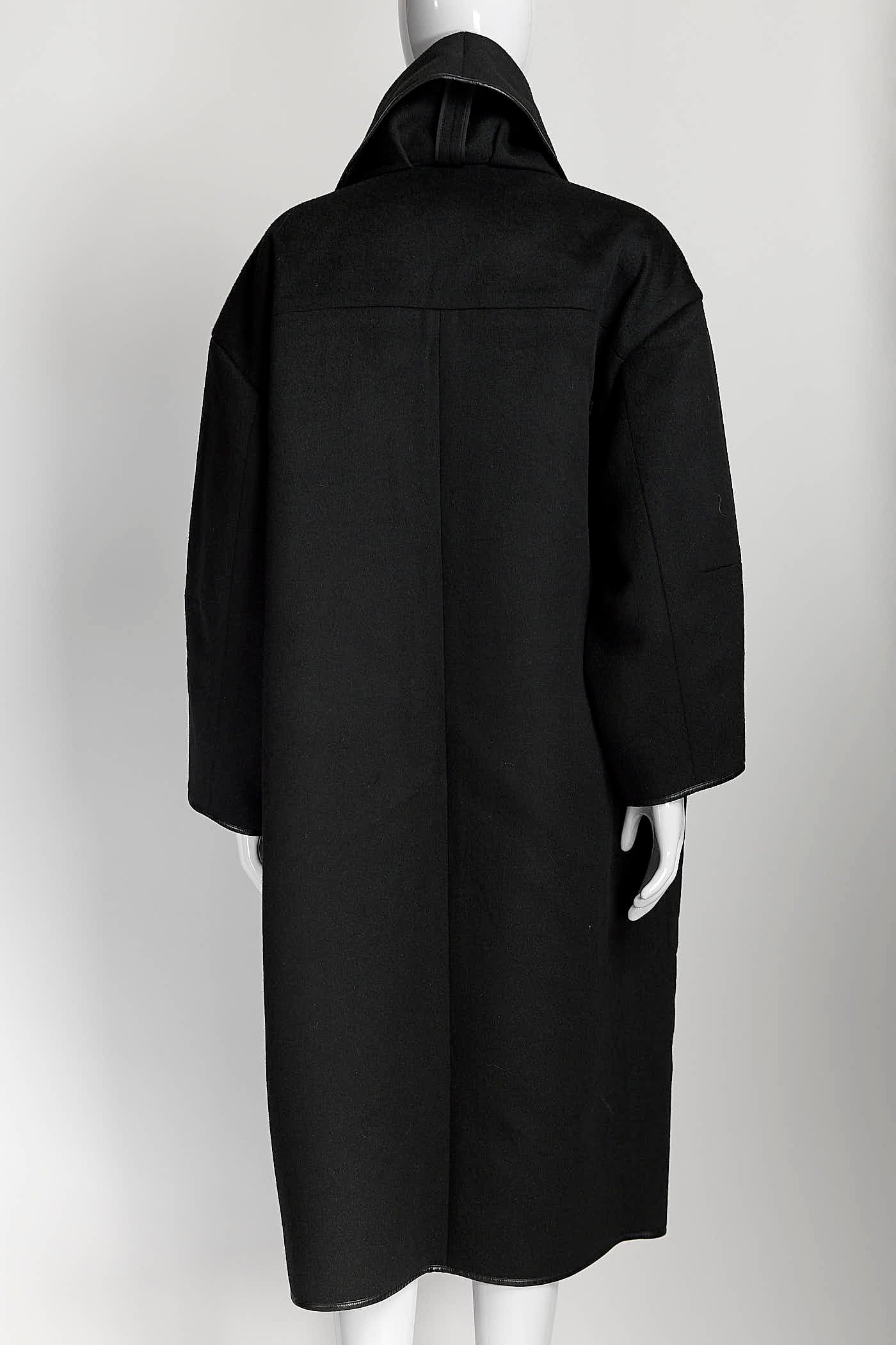 Nina Ricci Black Wool Coat 44