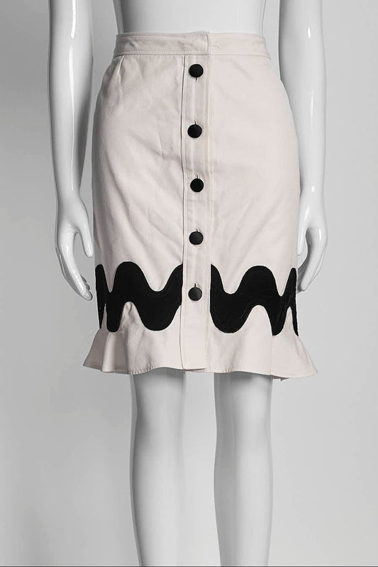 Yve Saint Laurent Black Blazer/Cream Skirt 38