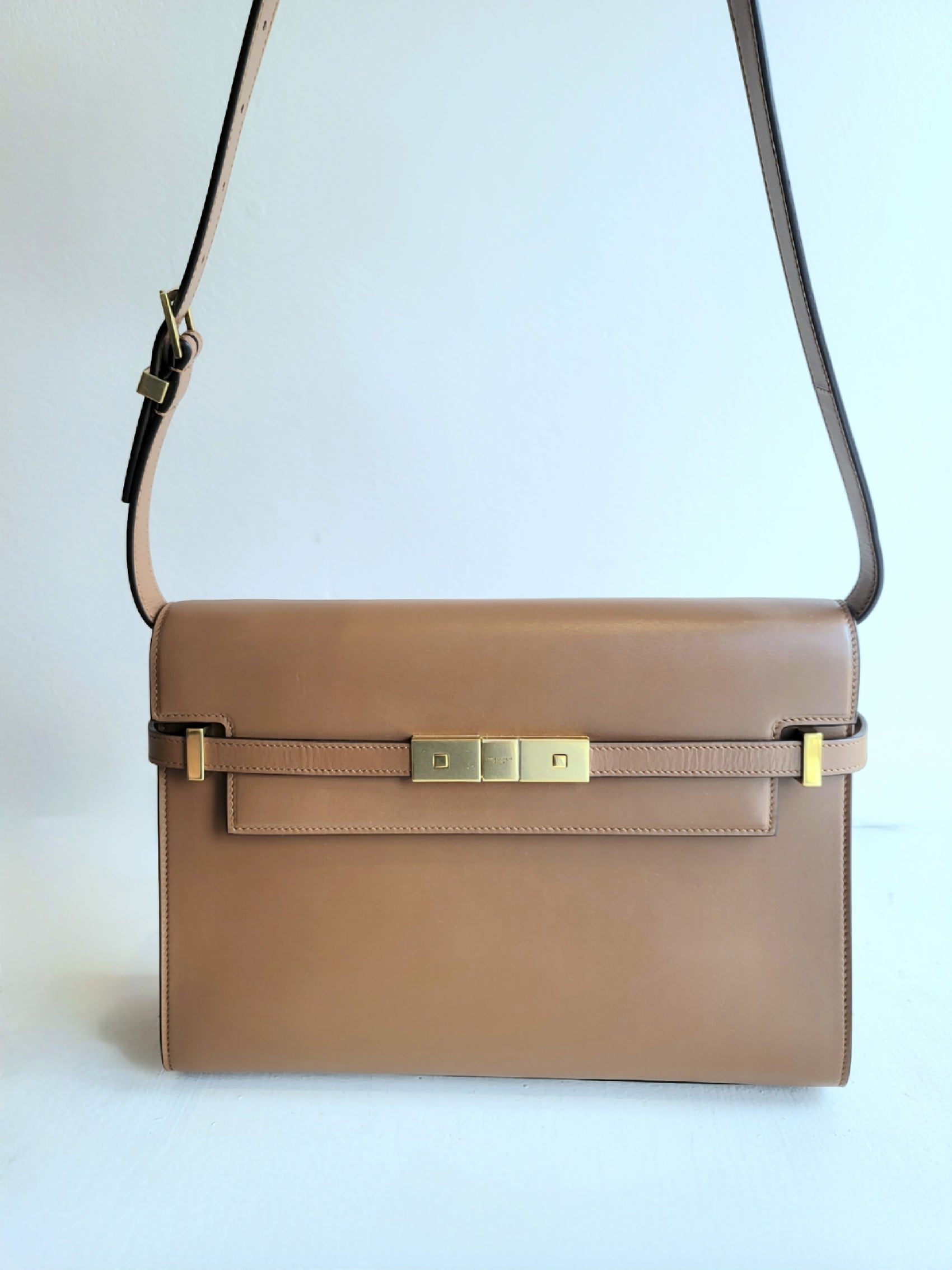 Saint Laurent Smooth Calfskin Manhattan Baguette Cheddar