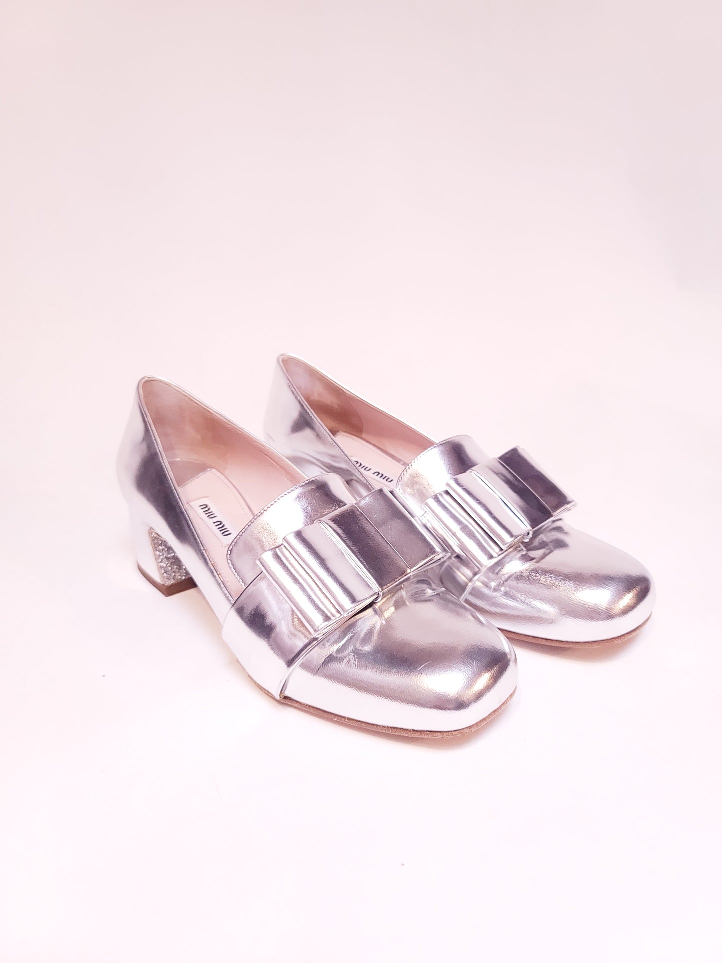 Miu Miu Silver Leather w/Bow Heels 38