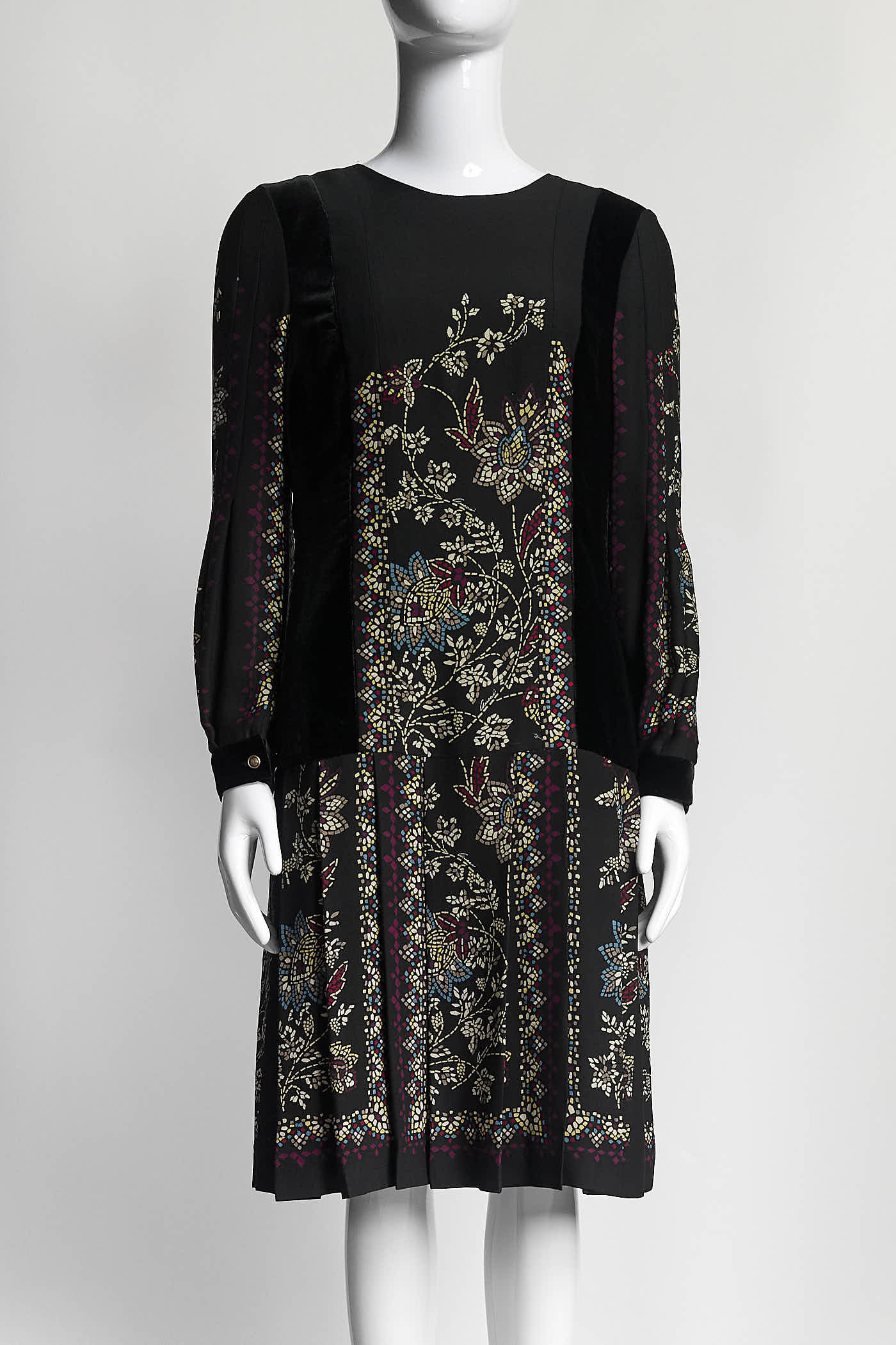 Gucci Black Silk Moroccan Print Dress 42