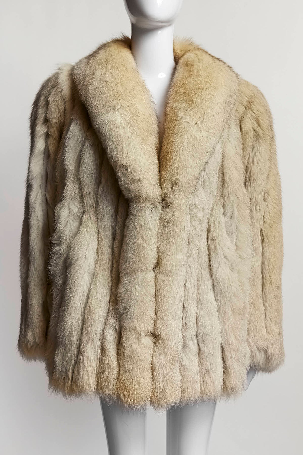 SAGA FOX Blue Fox Fur Jacket