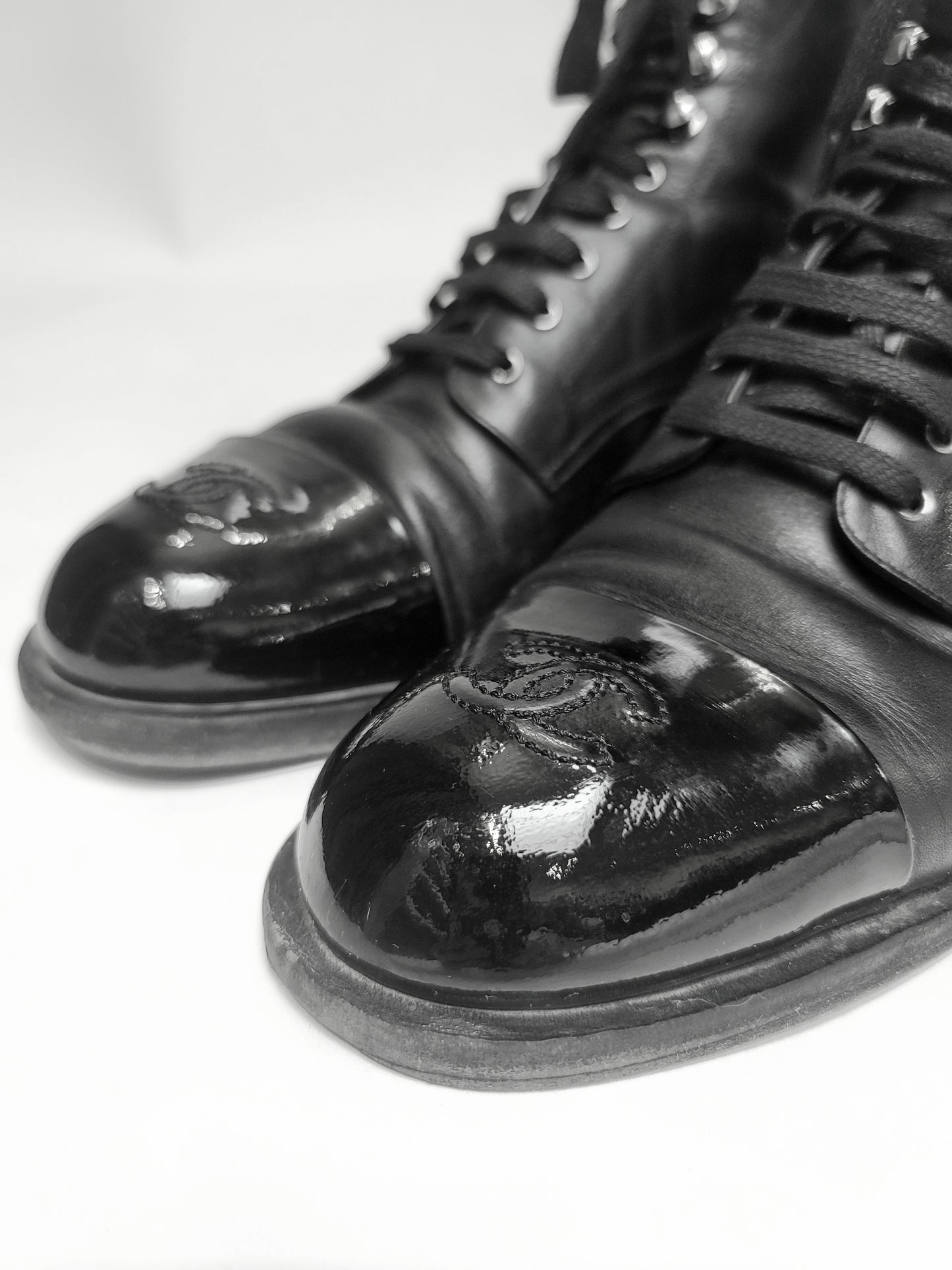 Chanel Interlock CC Logo Black Boots 40