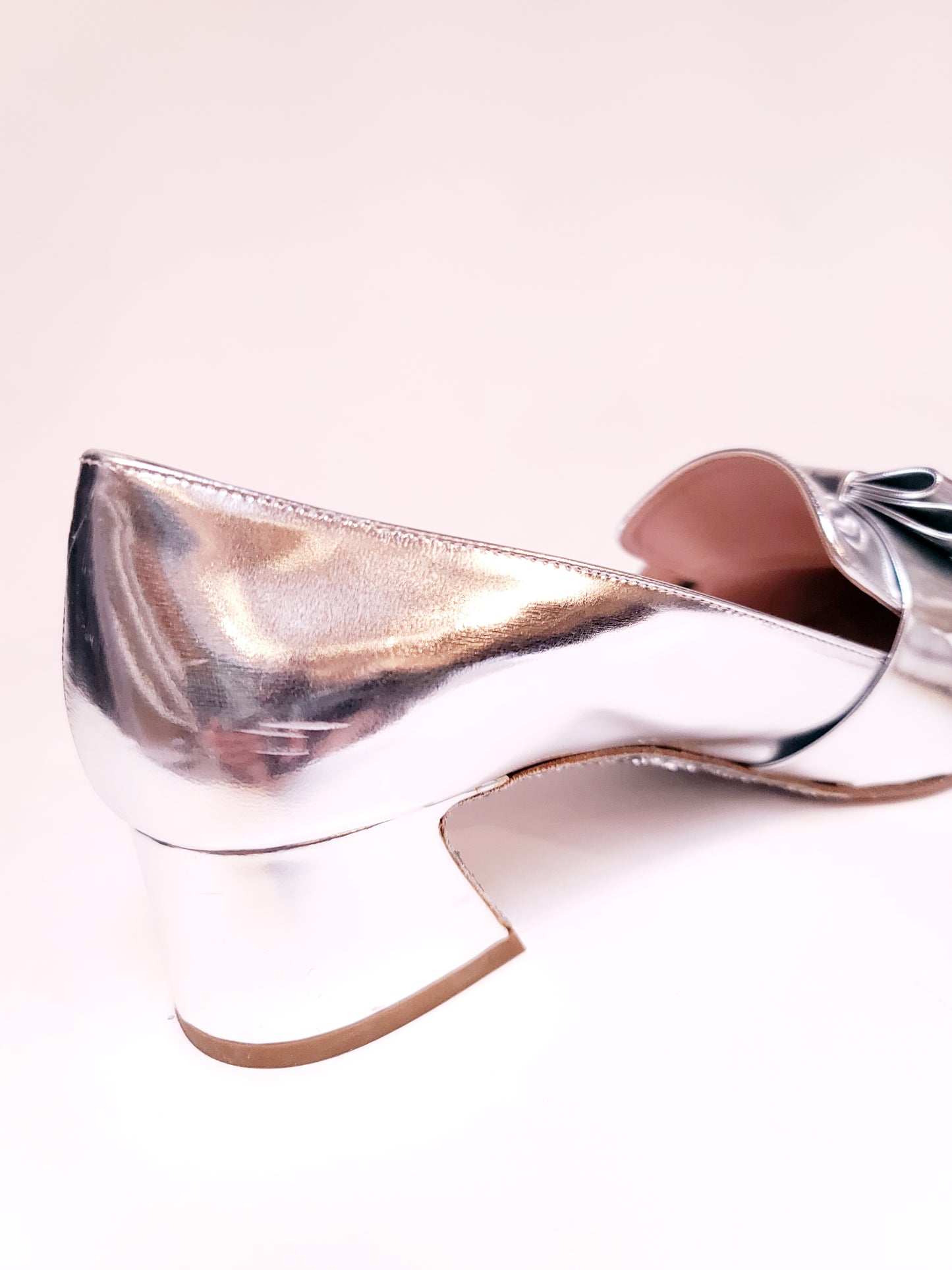 Miu Miu Silver Leather w/Bow Heels 38
