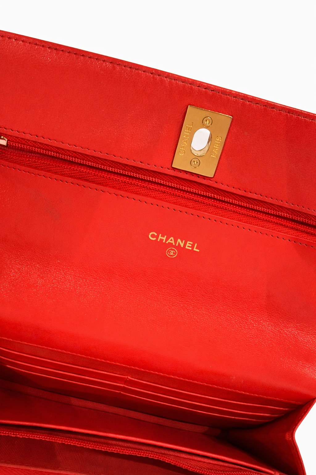 Chanel Wallet on Chain Crossbody Bag in Red