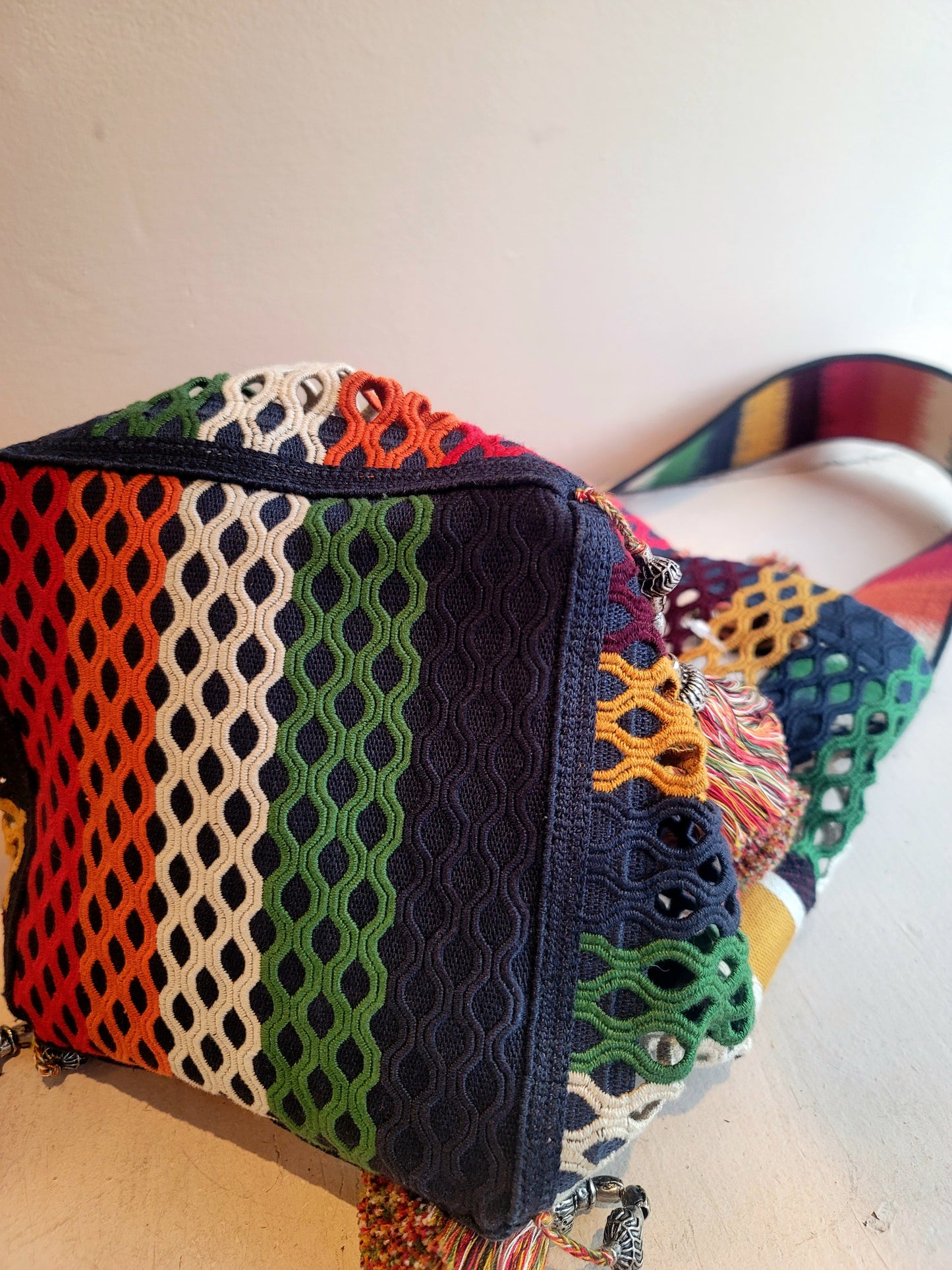 Christian Dior D-Bubble Bag